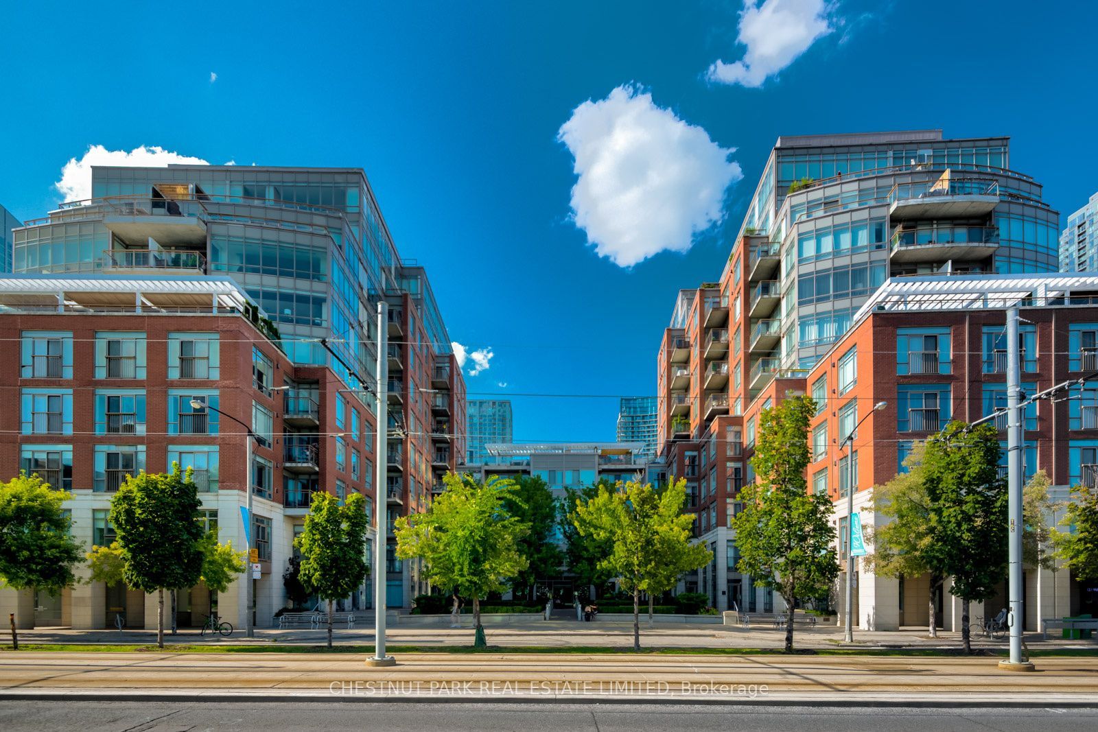 500 Queens Quay 318w Property Photo 1