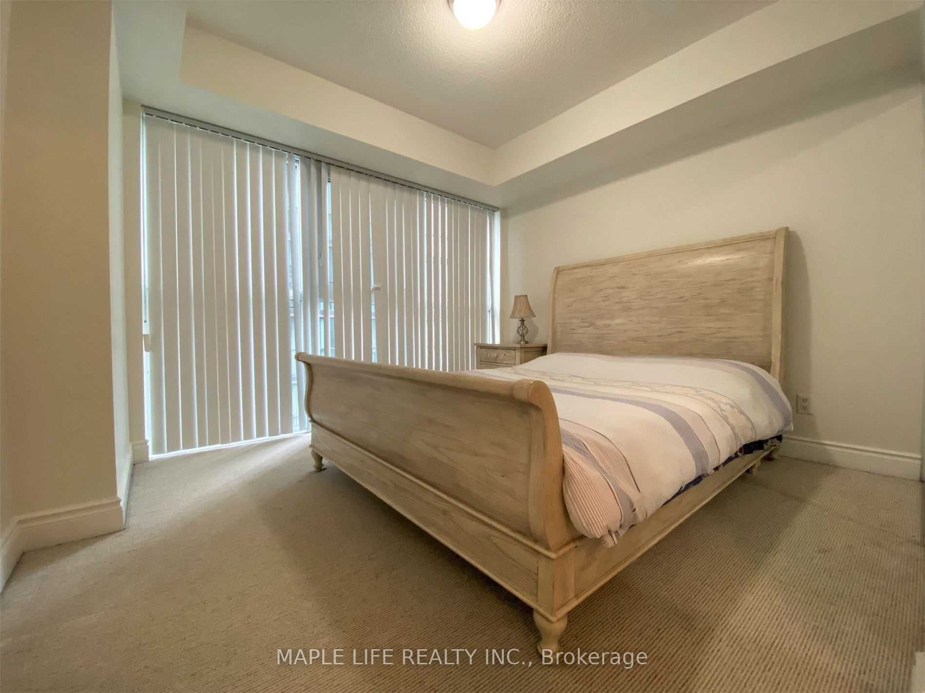 28 Ted Rogers Way 1802 Property Photo 12