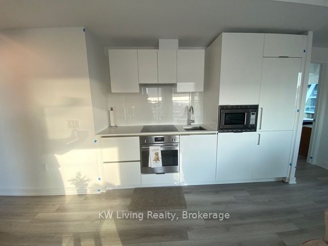 238 Simcoe Street 2908 Property Photo 20