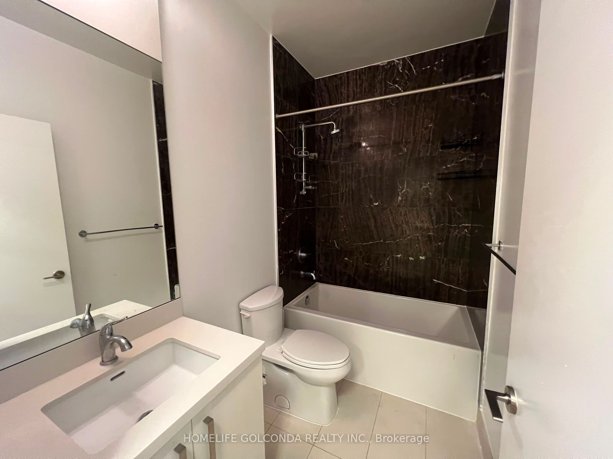 455 Front Street E N415 Property Photo 7