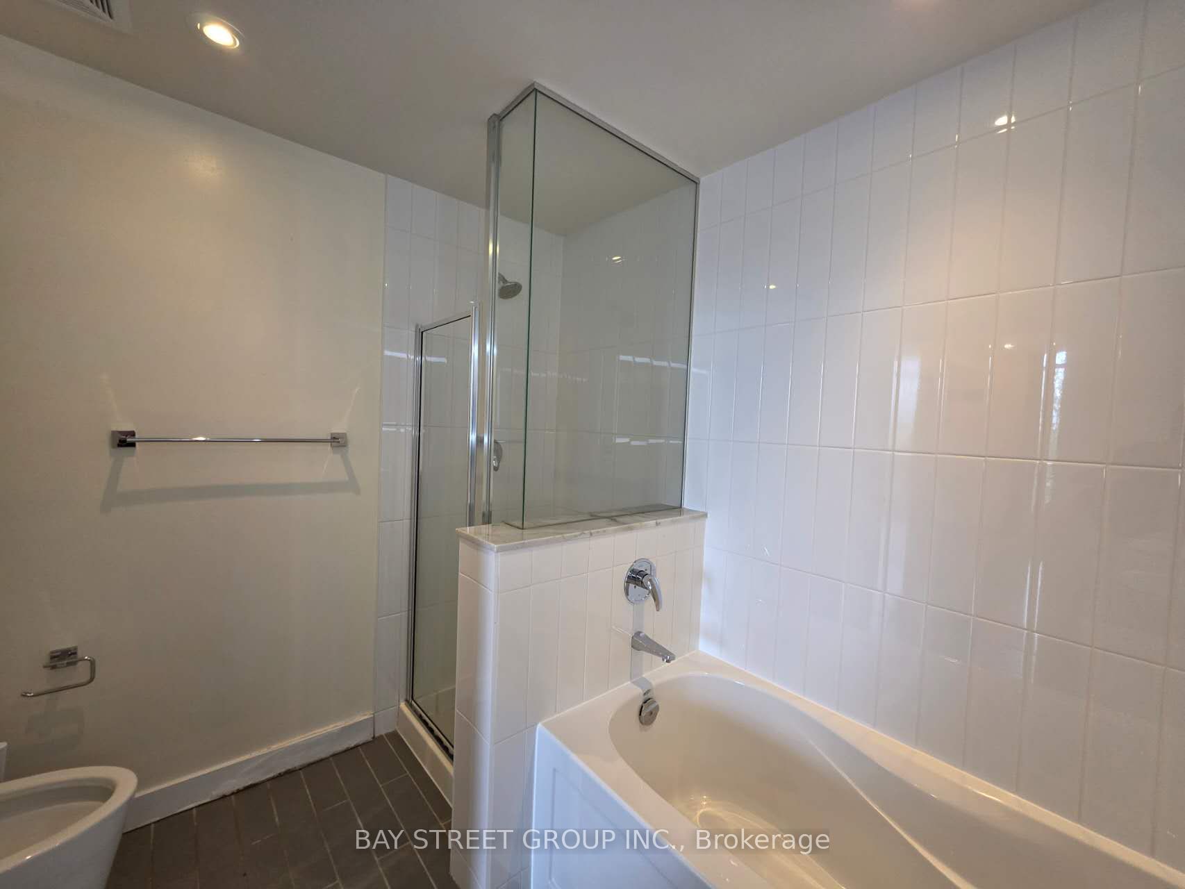 29 Singer Court Th 3 Property Photo 17