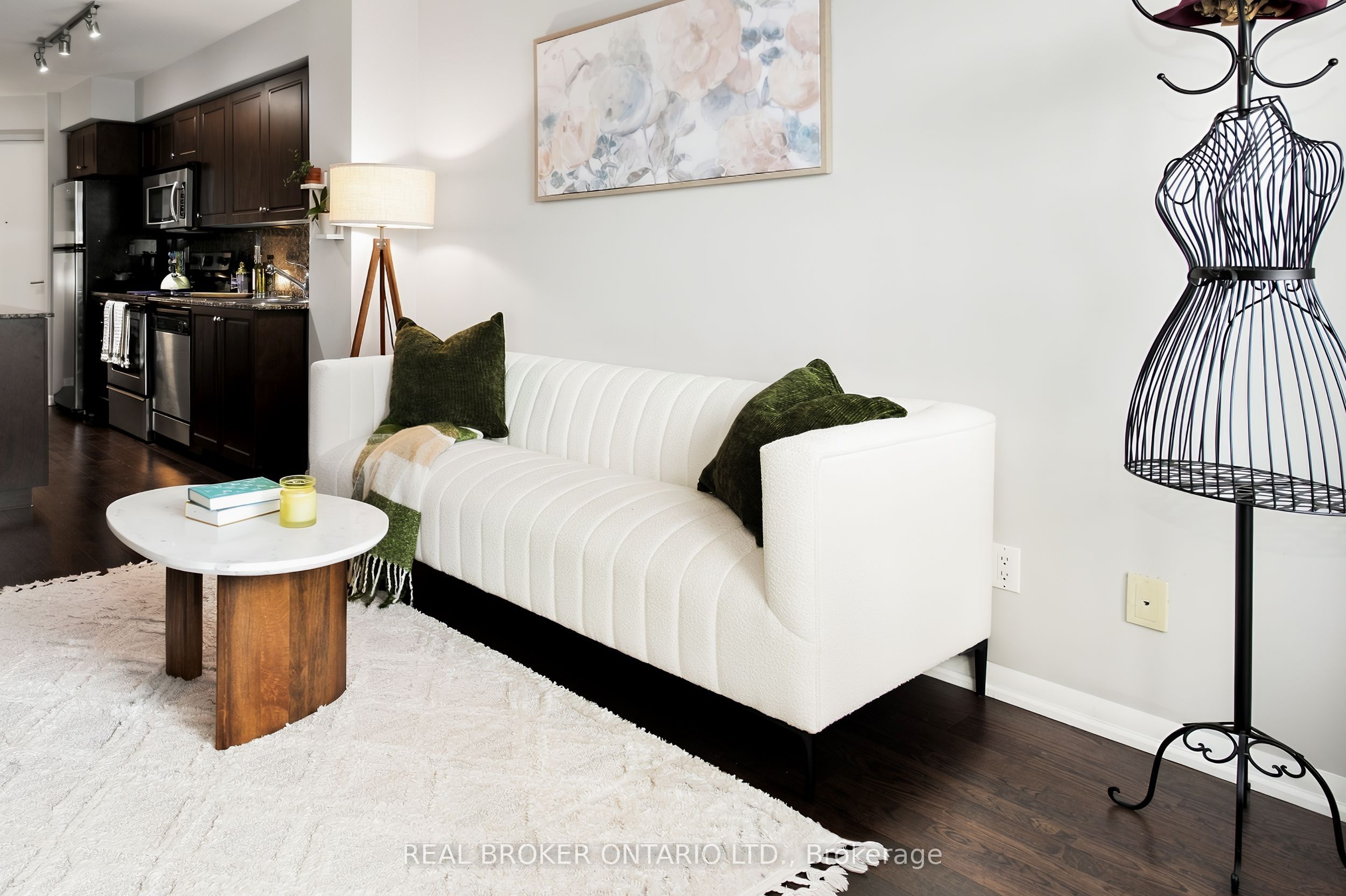 215 Fort York Boulevard 1312 Property Photo 6