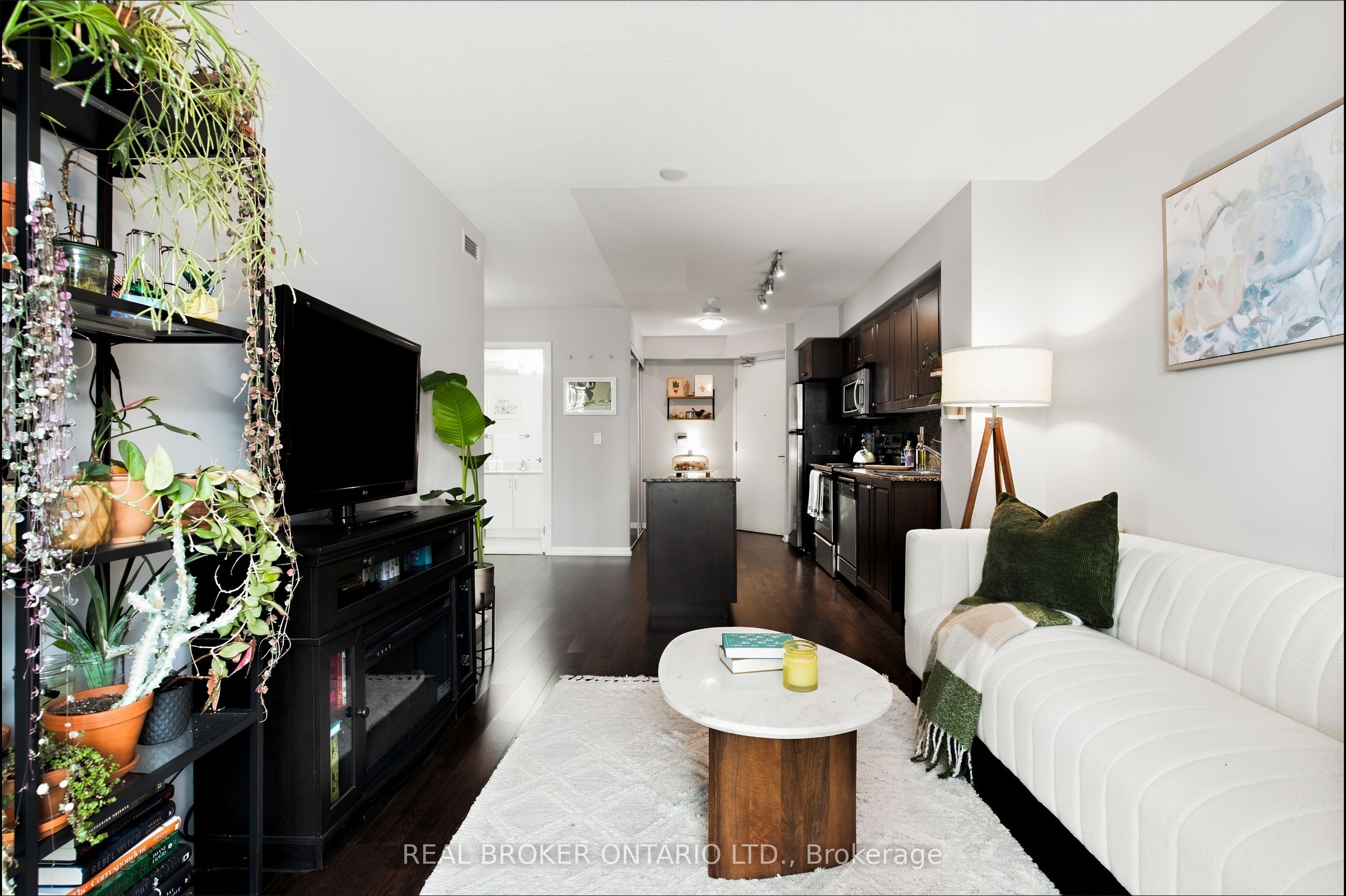 215 Fort York Boulevard 1312 Property Photo 7