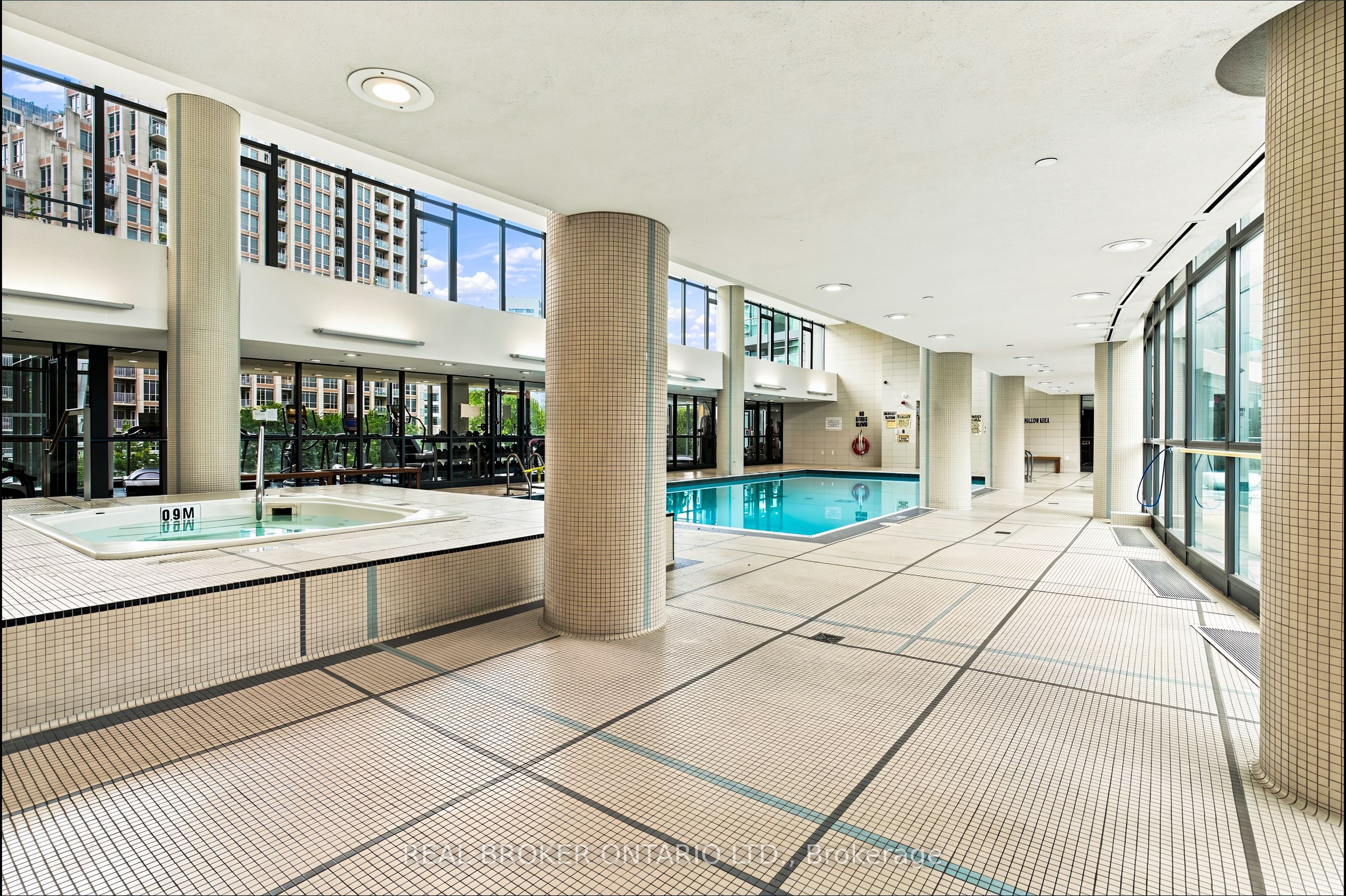 215 Fort York Boulevard 1312 Property Photo 33