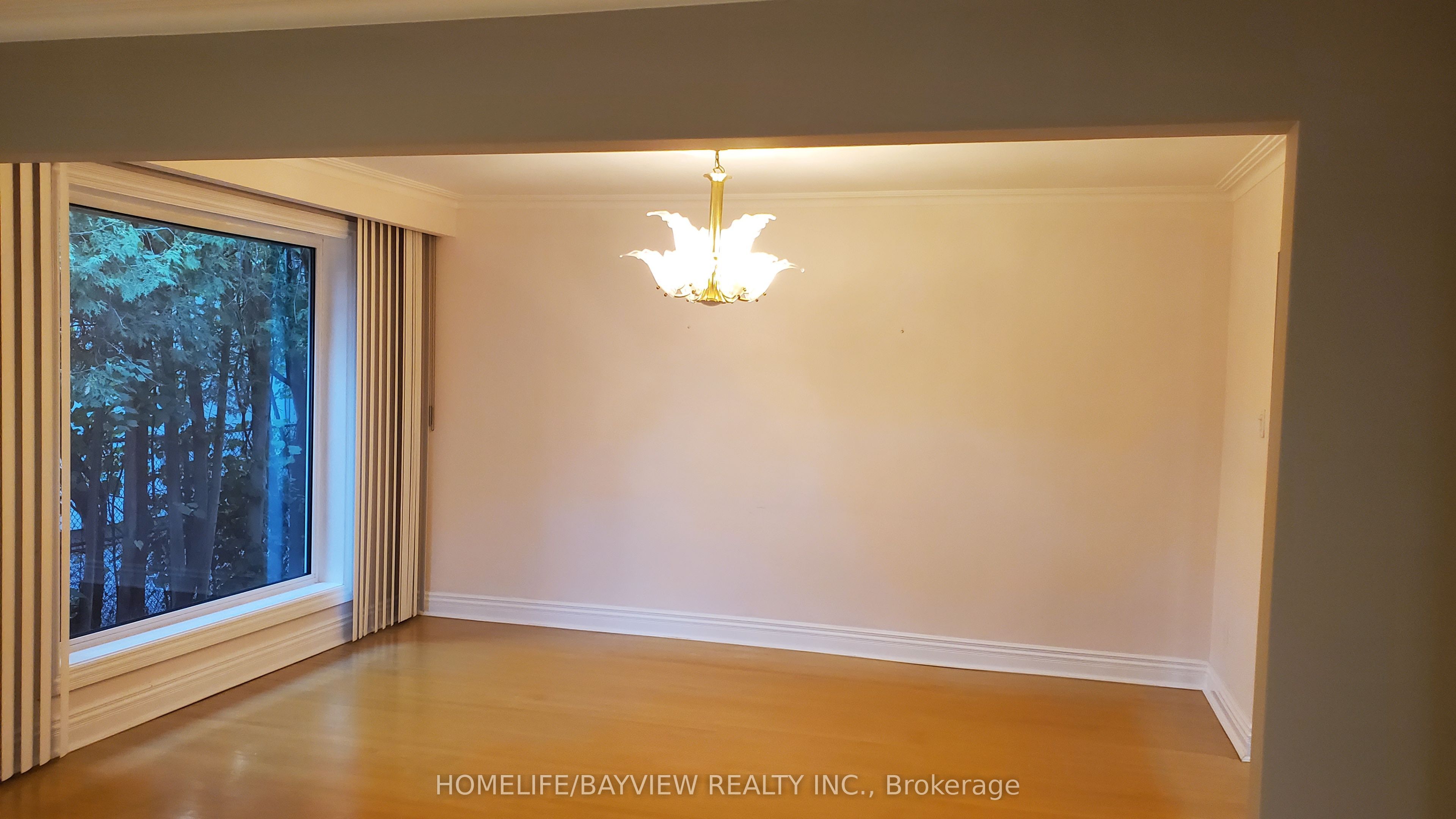 6 Restwell Crescent Property Photo 7