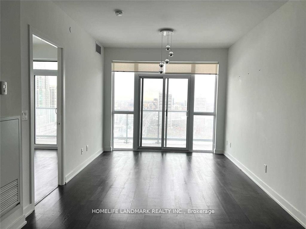 501 St Clair Avenue W 1604 Property Photo 9