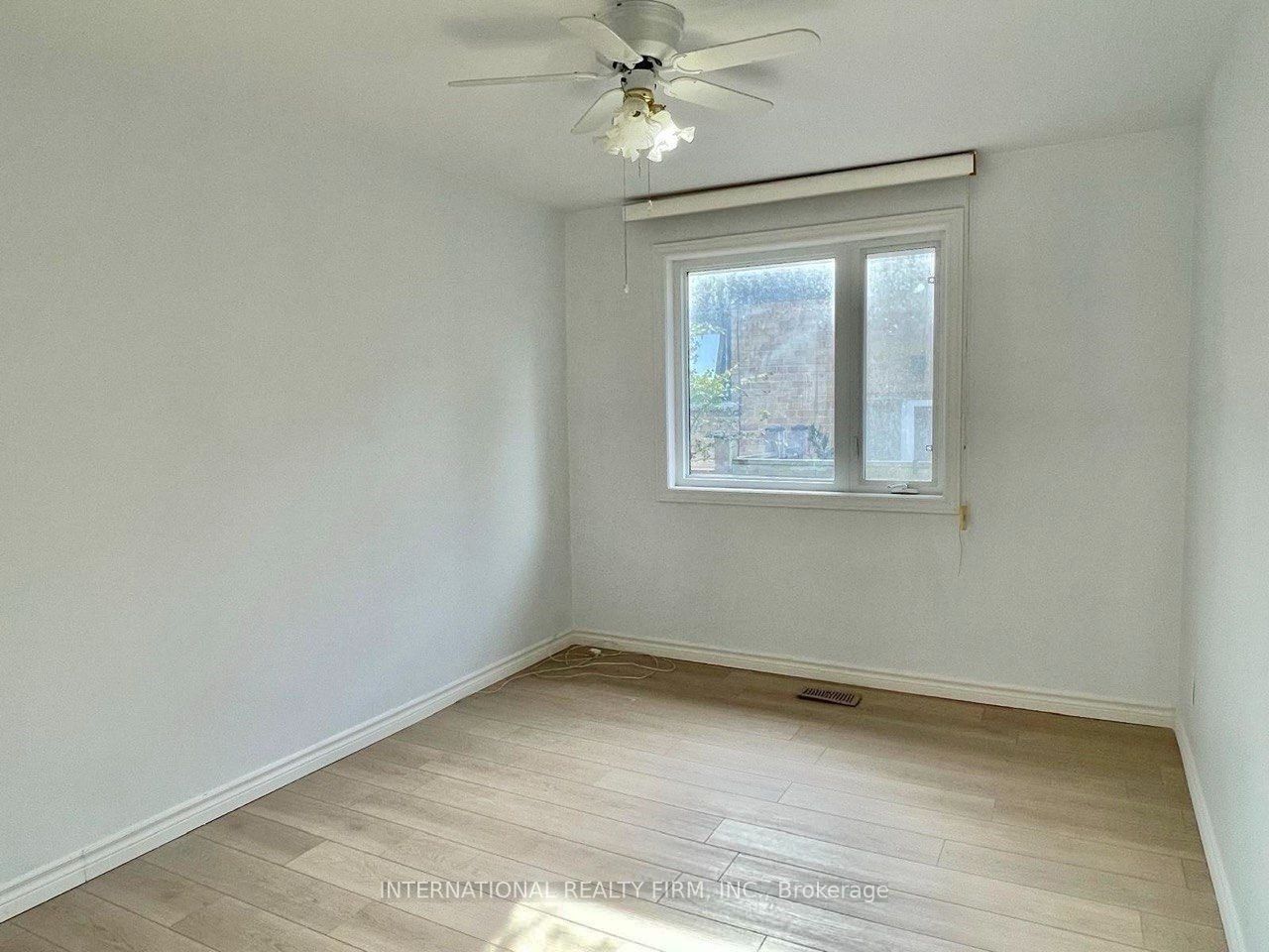 198 Waterloo Avenue Property Photo 6