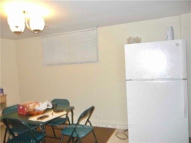 198 Waterloo Avenue Property Photo 12