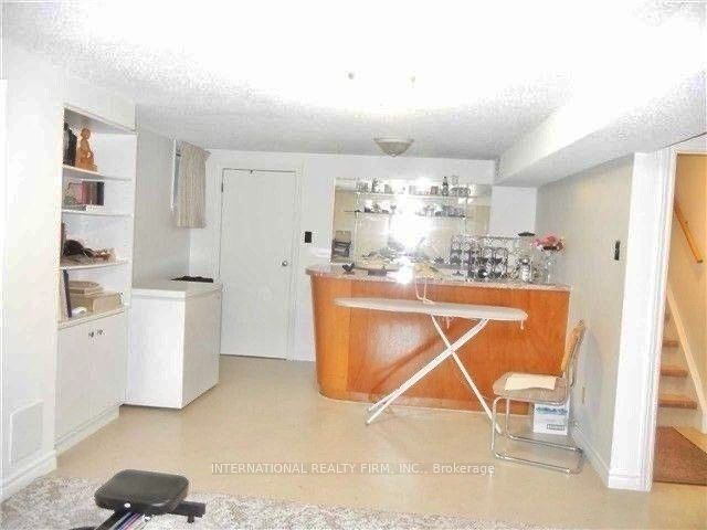 198 Waterloo Avenue Property Photo 13