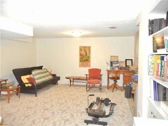 198 Waterloo Avenue Property Photo 14
