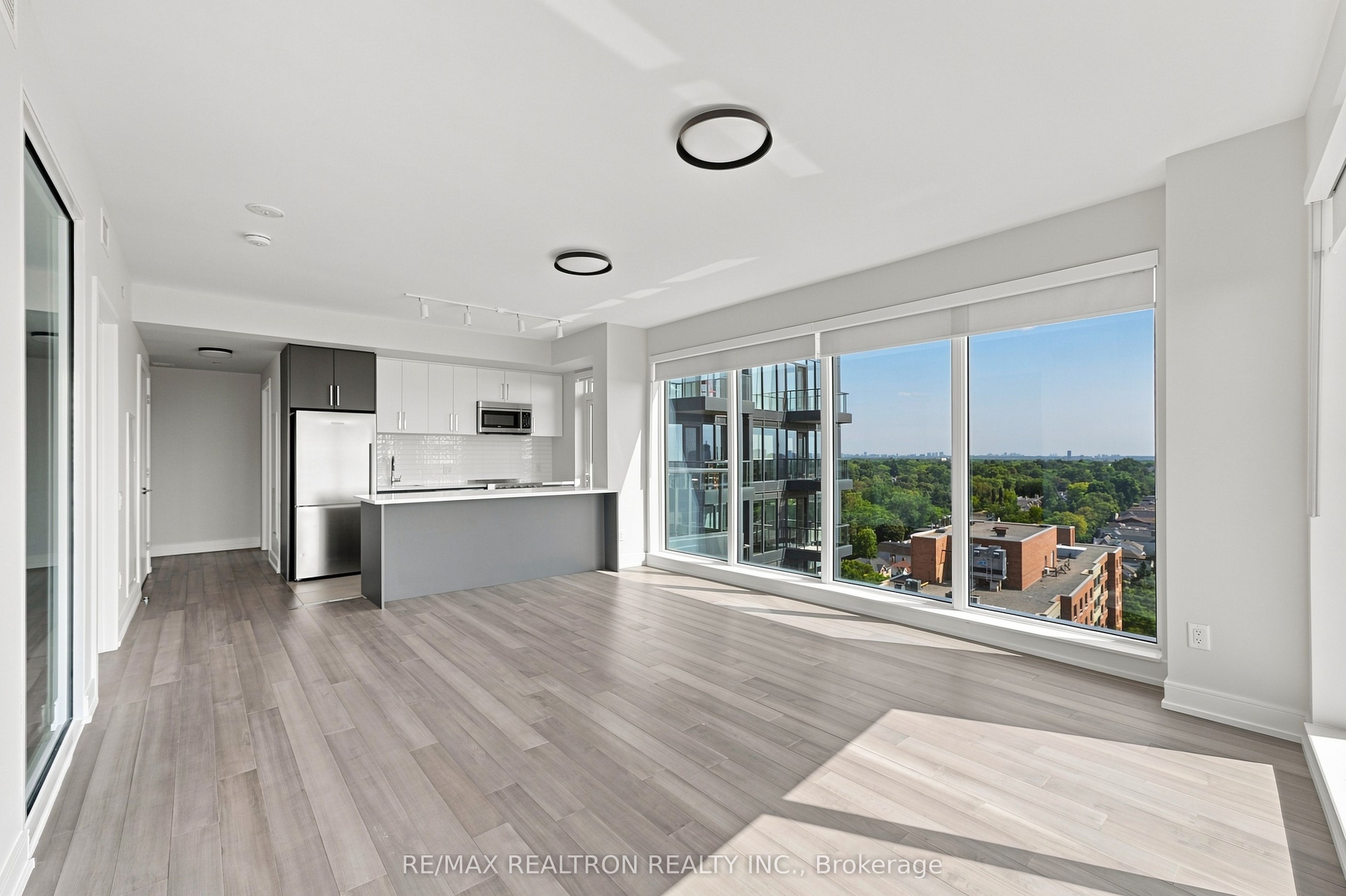 2525 Bathurst Street 1202 Property Photo 1