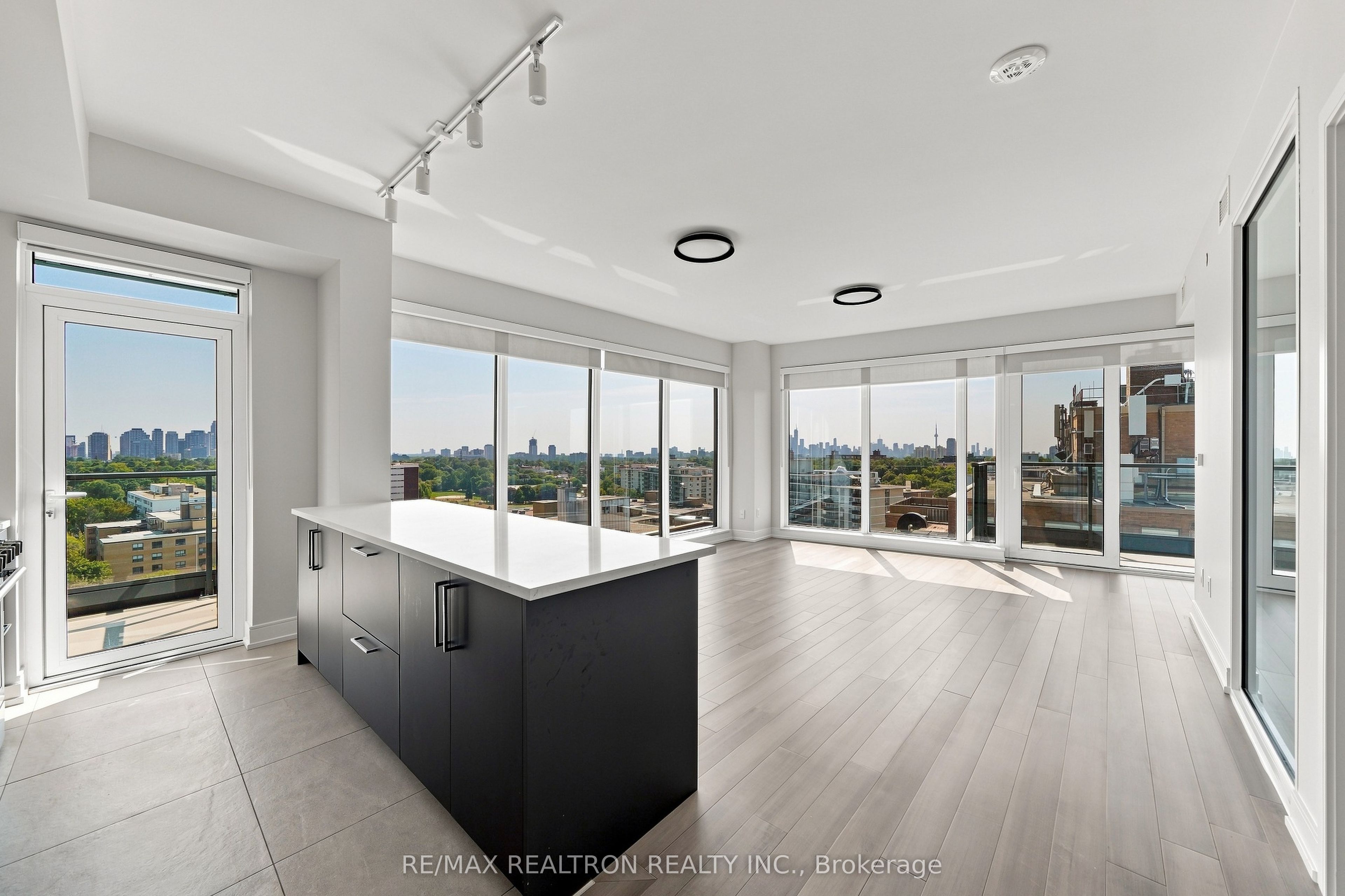 2525 Bathurst Street 1202 Property Photo 3