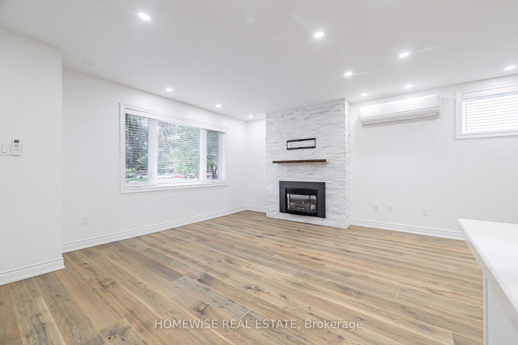 86 Fairleigh Crescent Property Photo 7