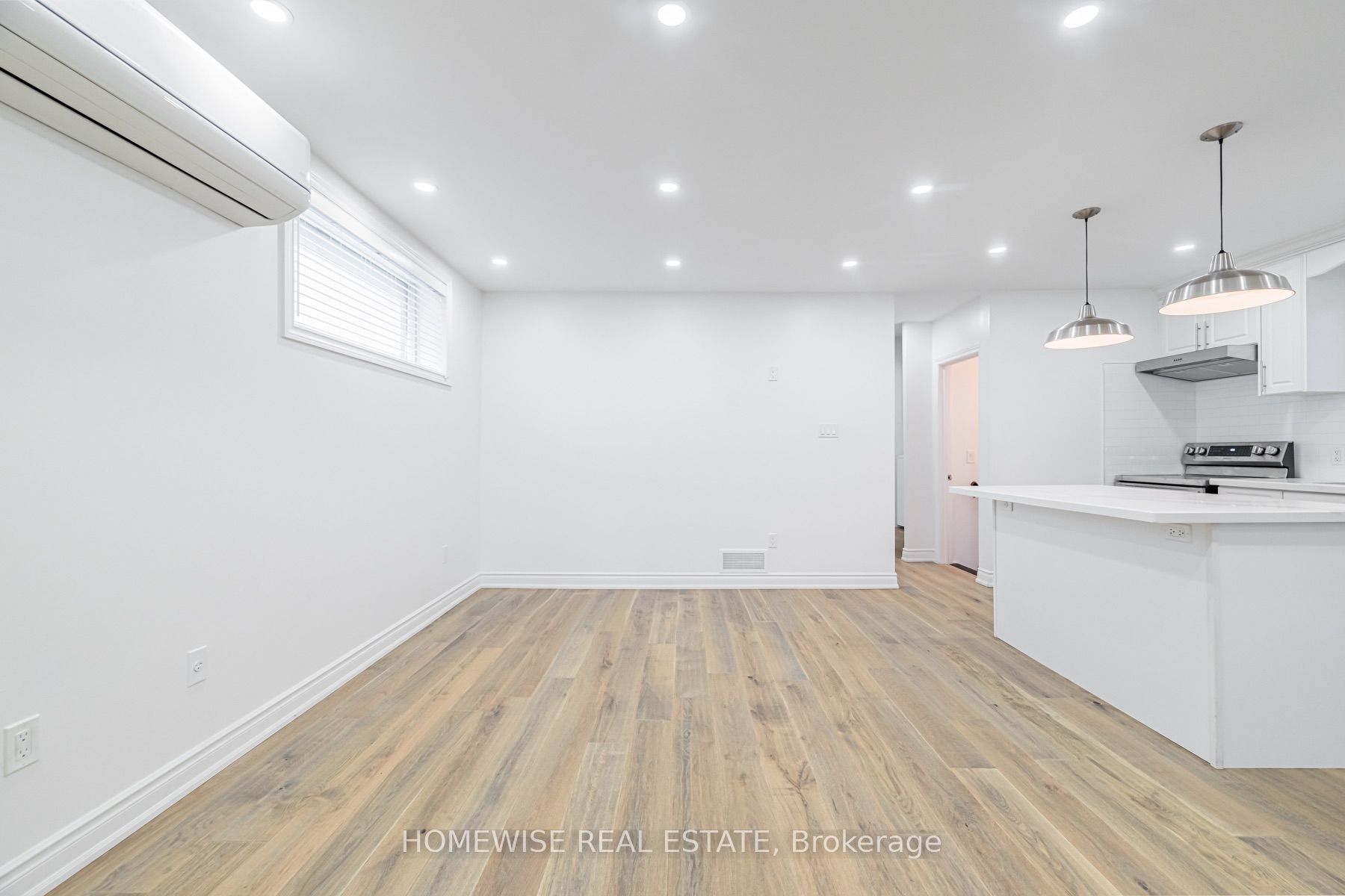 86 Fairleigh Crescent Property Photo 8