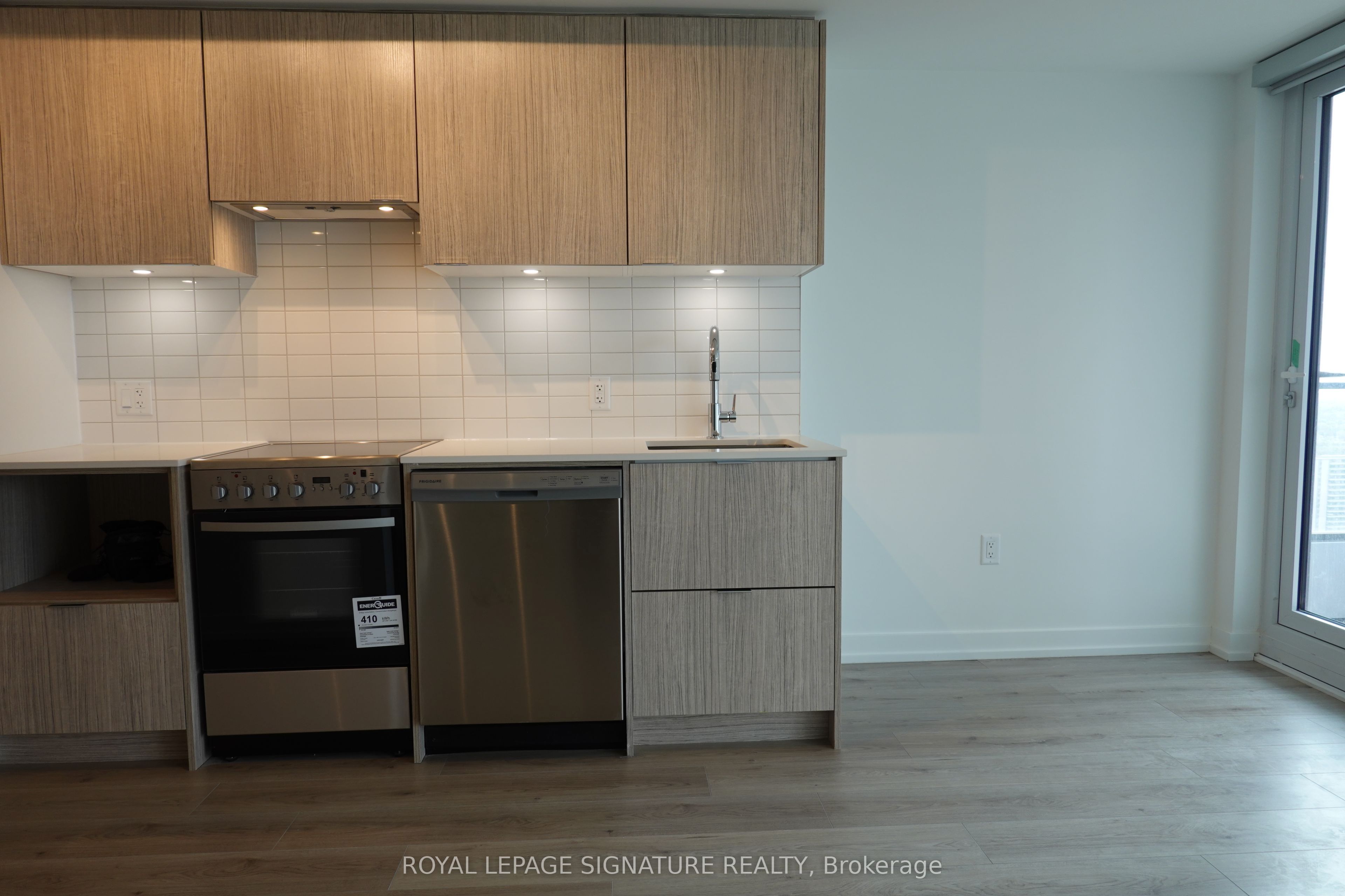 395 Bloor Street E 3211 Property Photo 11