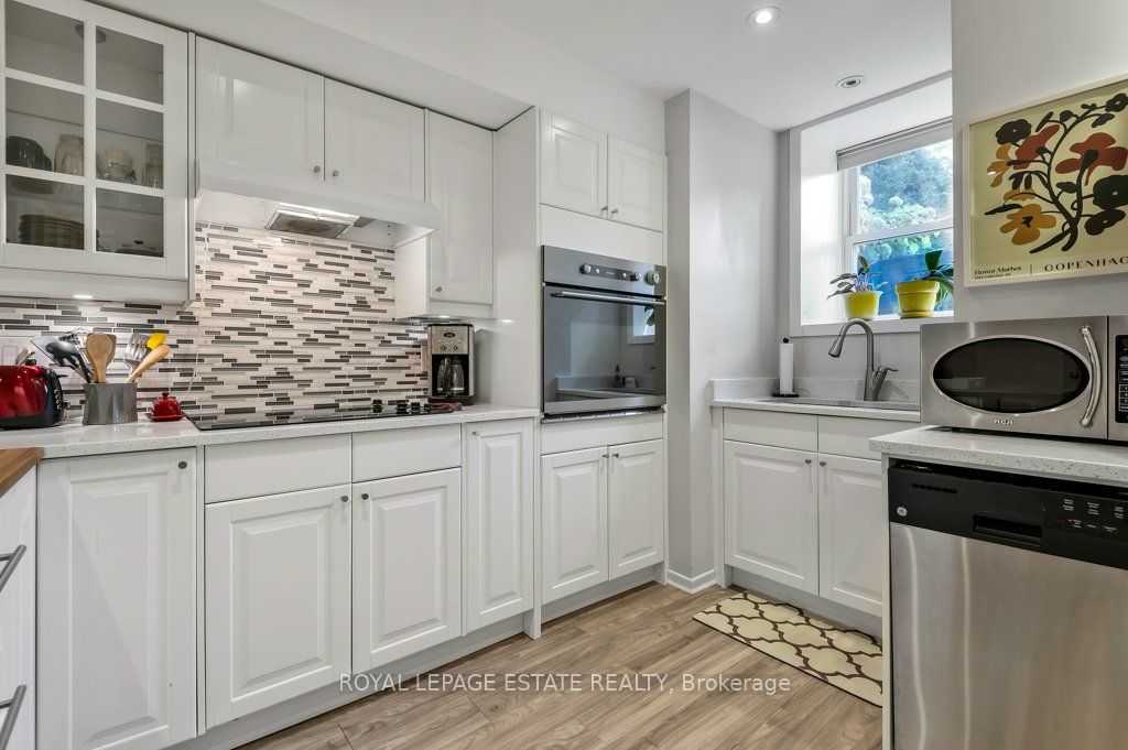 17 Birdsall Avenue Lower Property Photo 7