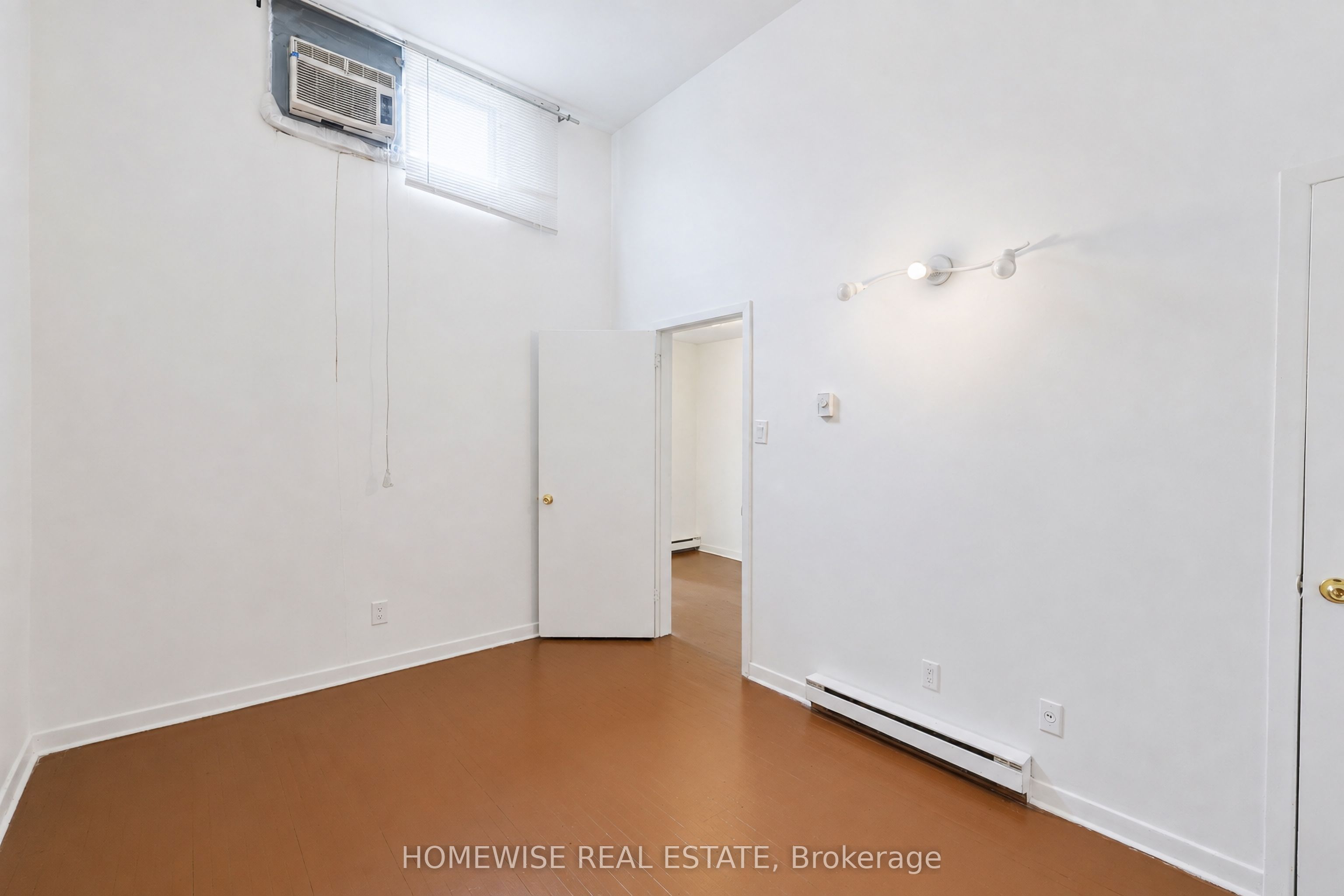 961a Eglinton Avenue Rear Property Photo 27