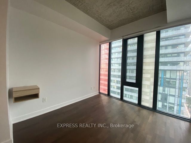 185 Roehampton Avenue 1903 Property Photo 11