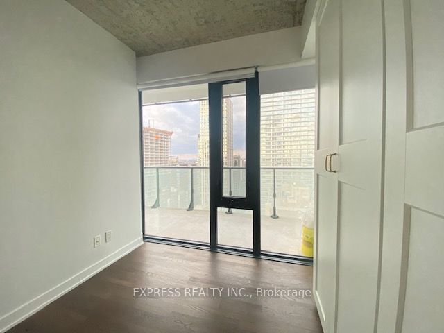 185 Roehampton Avenue 1903 Property Photo 16