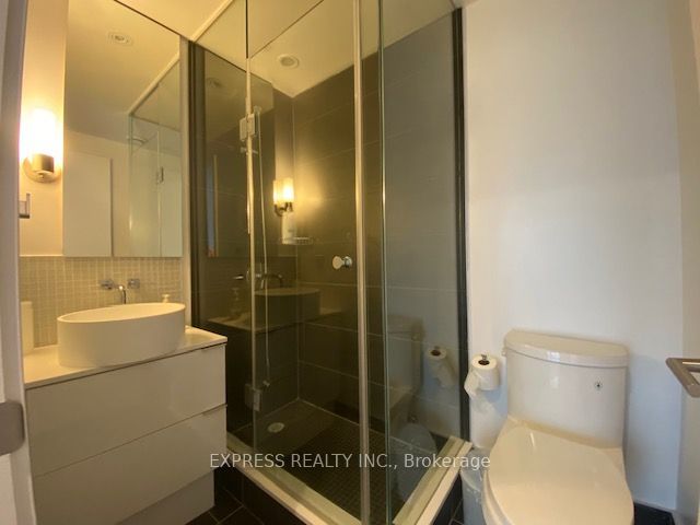 185 Roehampton Avenue 1903 Property Photo 18