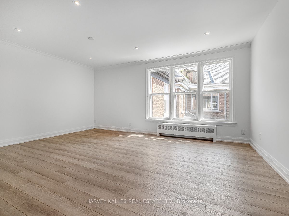 8 Markdale Avenue 4 Property Photo 10