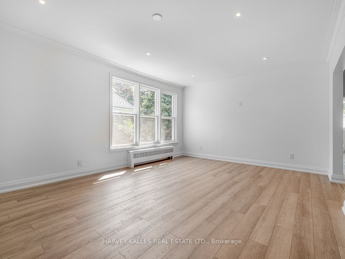 8 Markdale Avenue 4 Property Photo 11