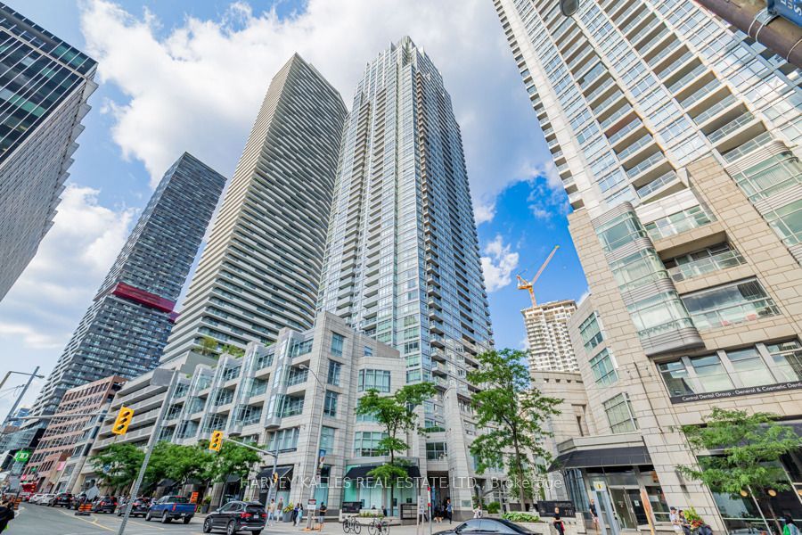 2191 Yonge Street 504 Property Photo 4