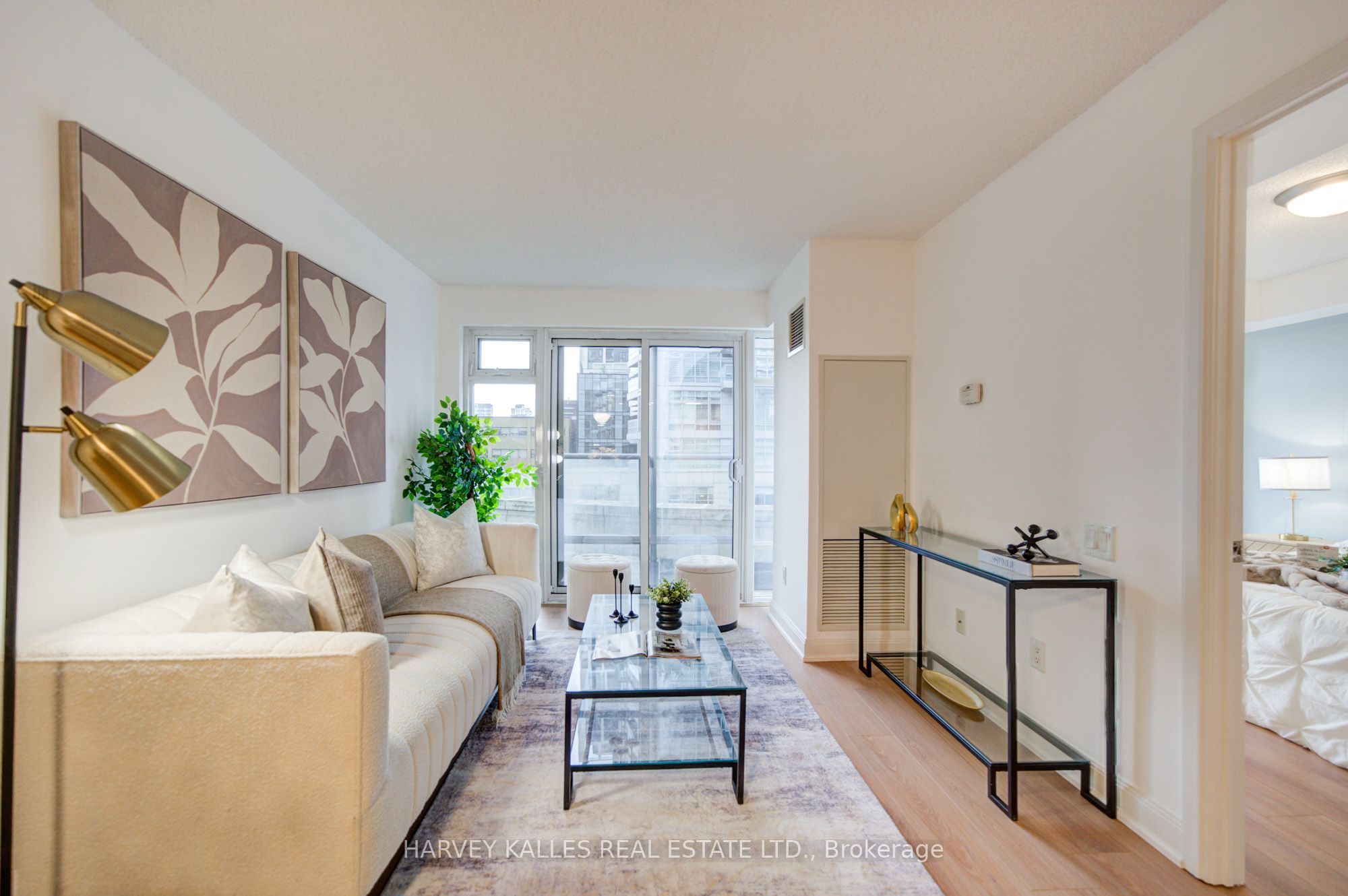 2191 Yonge Street 504 Property Photo 25