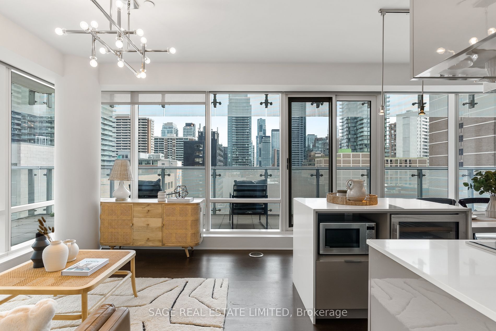 1 Bloor Street E 510 Property Photo 14