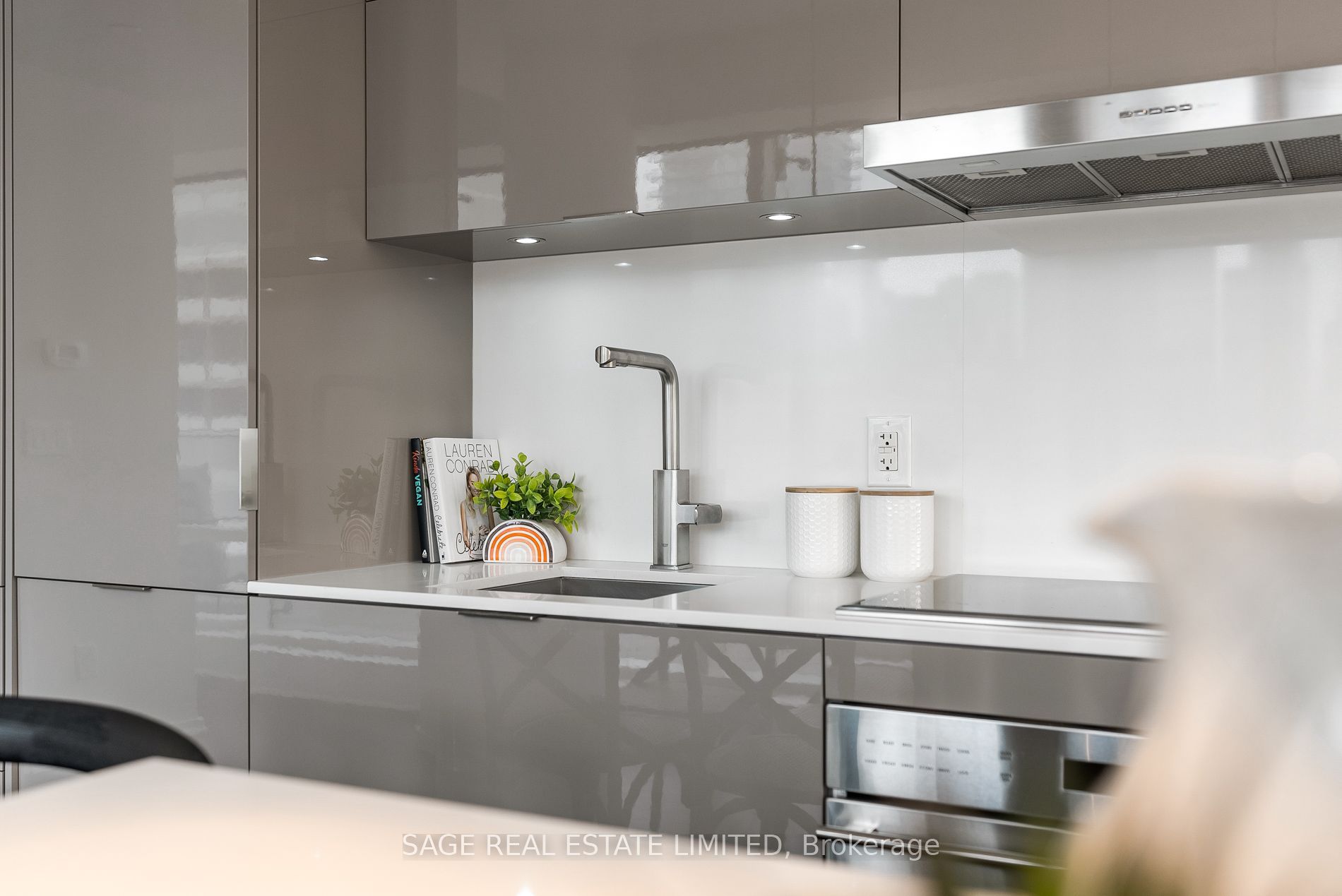 1 Bloor Street E 510 Property Photo 20