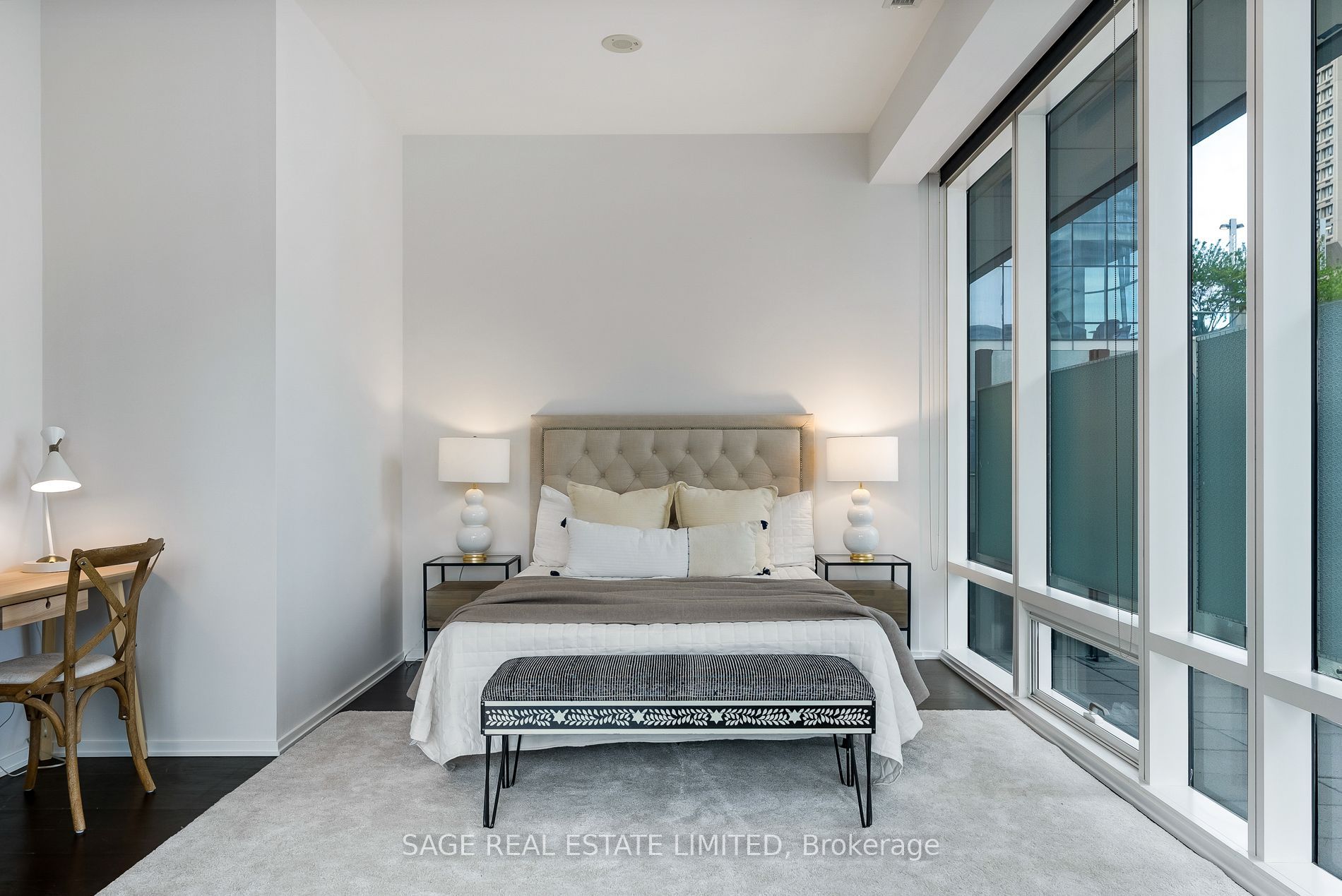 1 Bloor Street E 510 Property Photo 24
