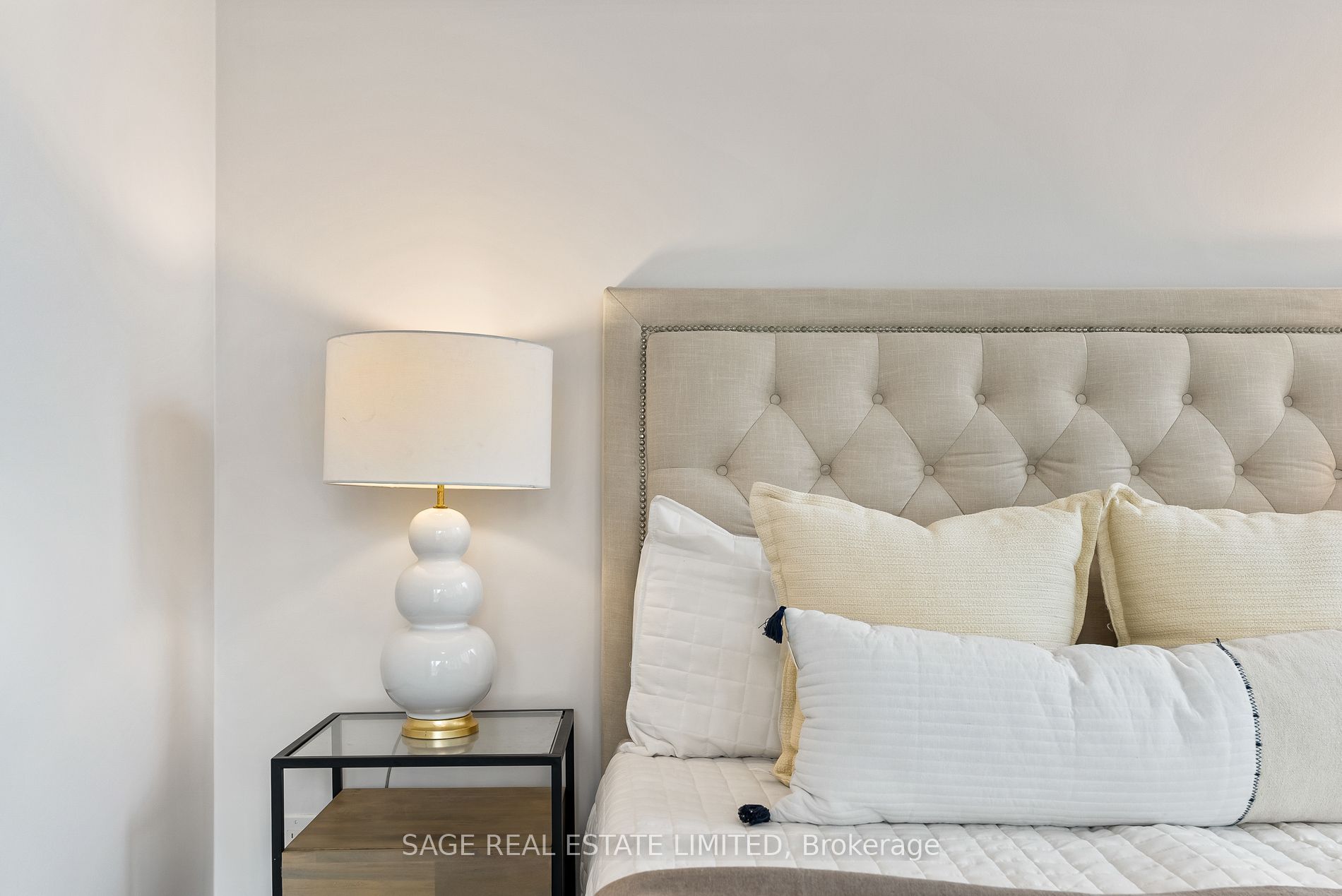 1 Bloor Street E 510 Property Photo 25