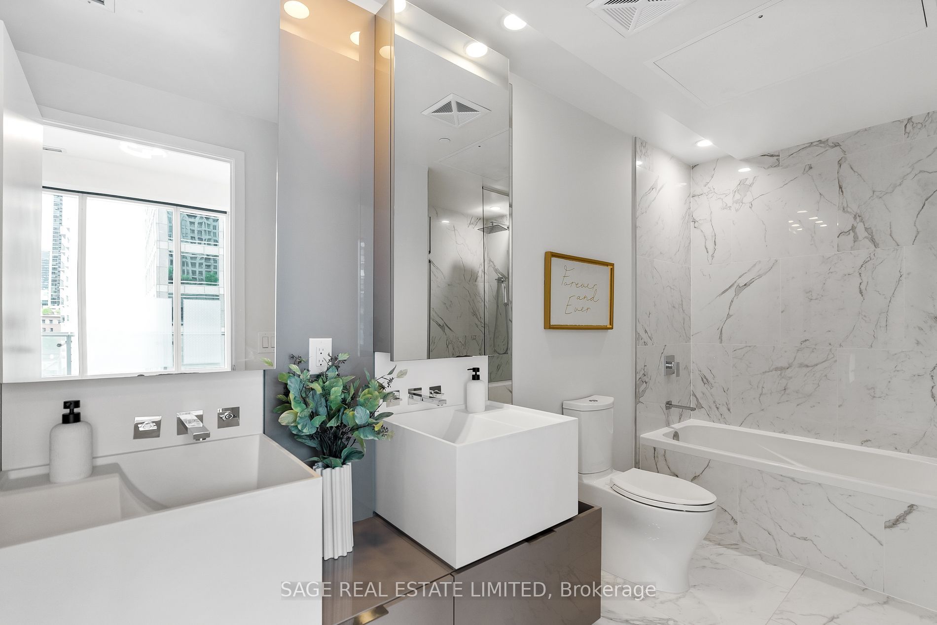 1 Bloor Street E 510 Property Photo 29