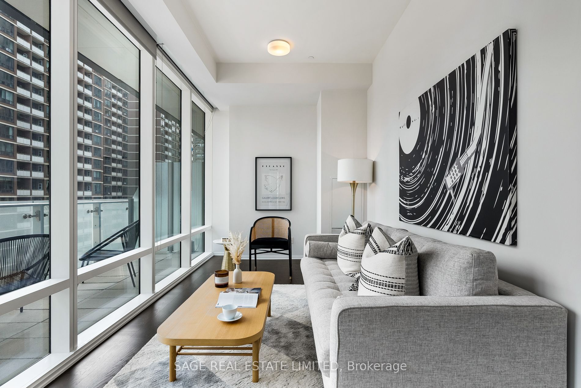 1 Bloor Street E 510 Property Photo 31