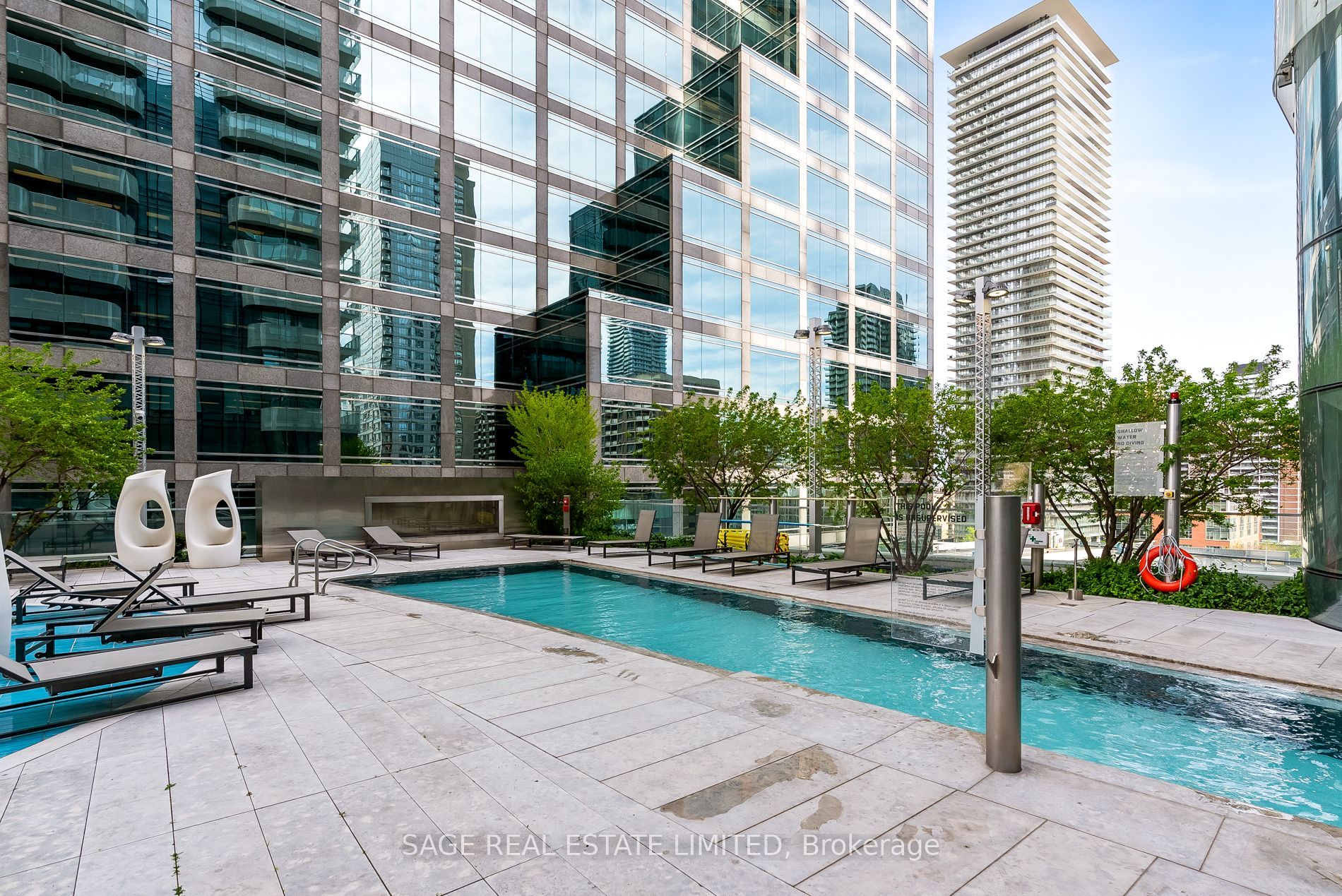 1 Bloor Street E 510 Property Photo 38