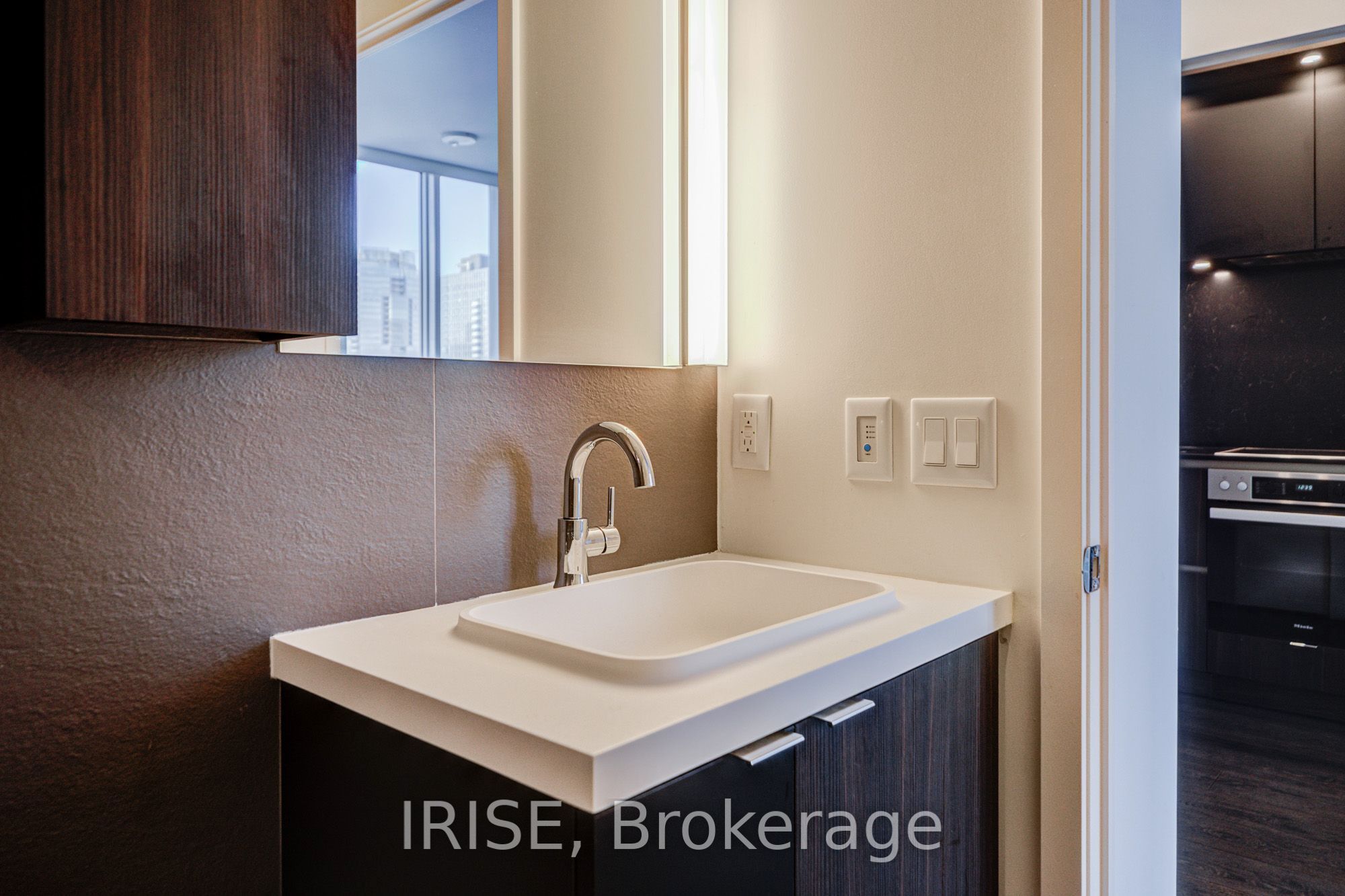 35 Mercer Street 4013 Property Photo 17