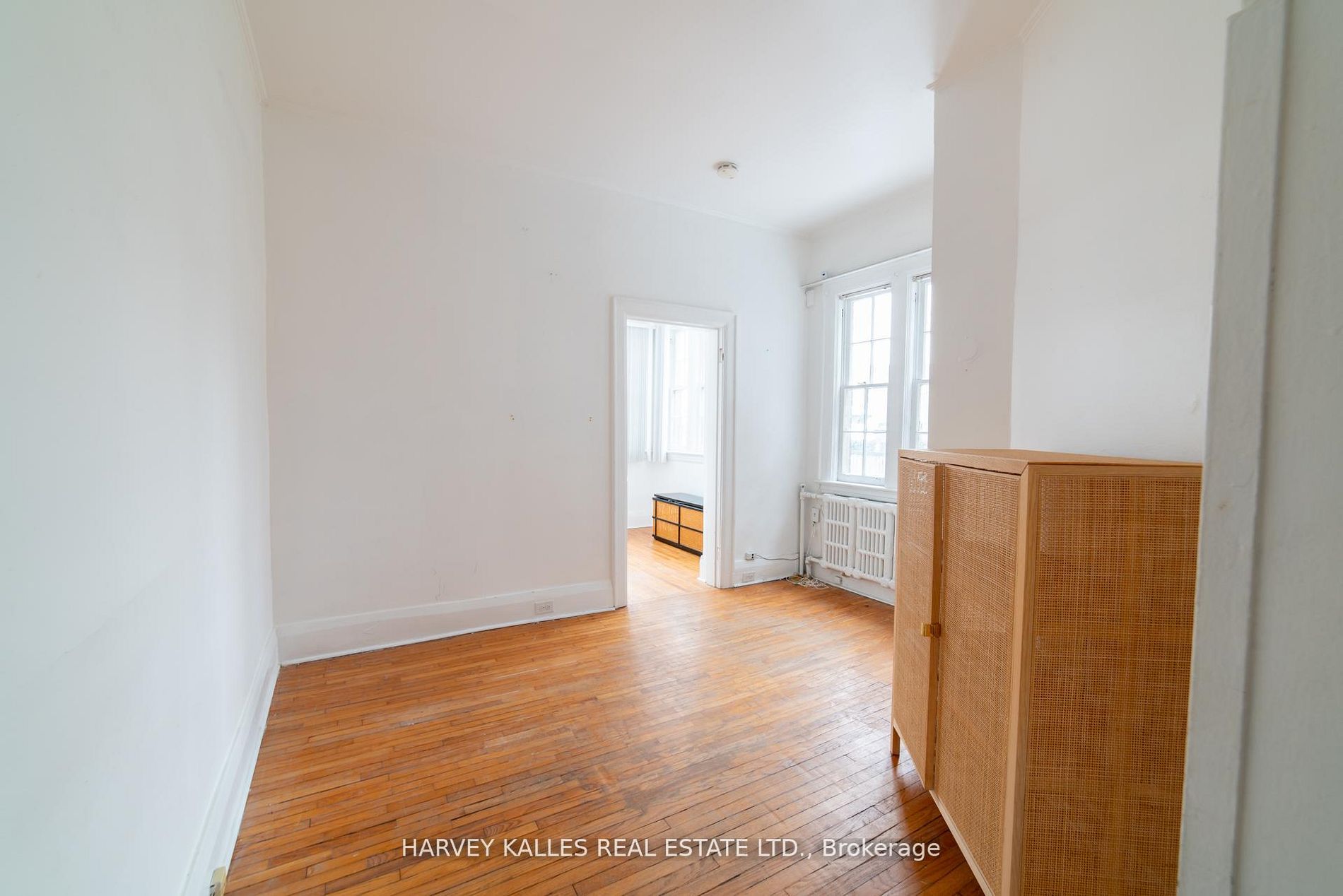 678 Huron Street 100 Property Photo 7