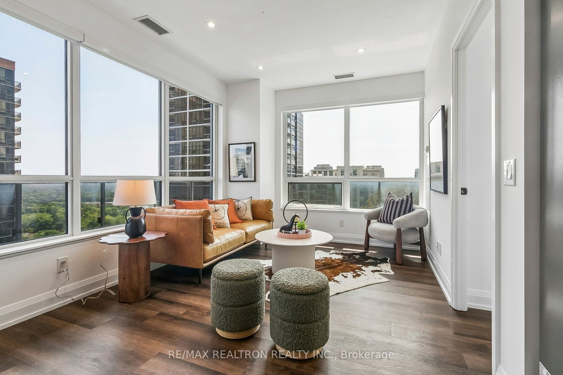 5 Sheppard Avenue E 1825 Property Photo 6