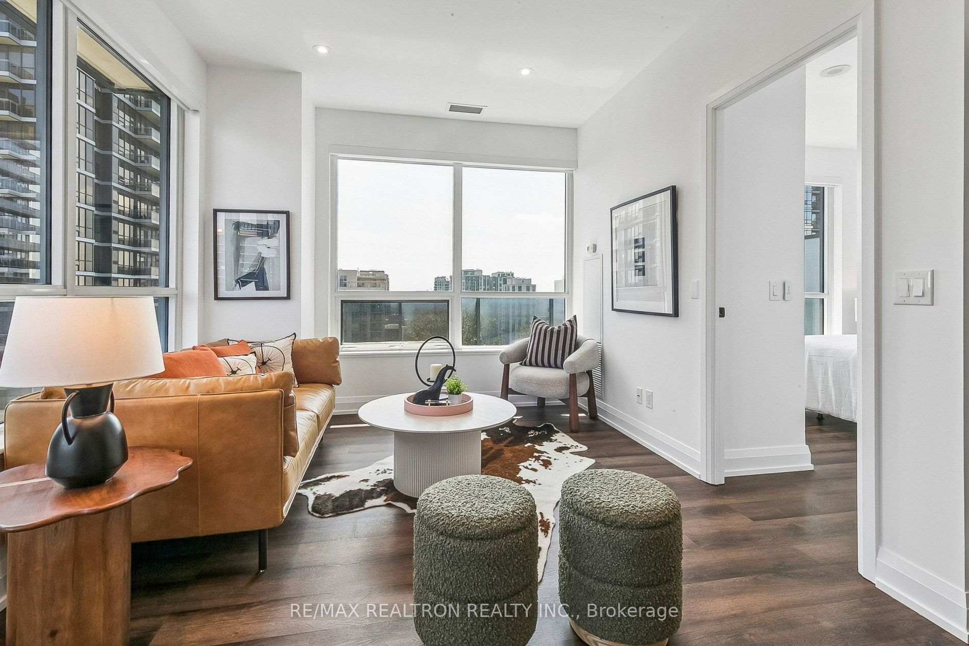 5 Sheppard Avenue E 1825 Property Photo 8