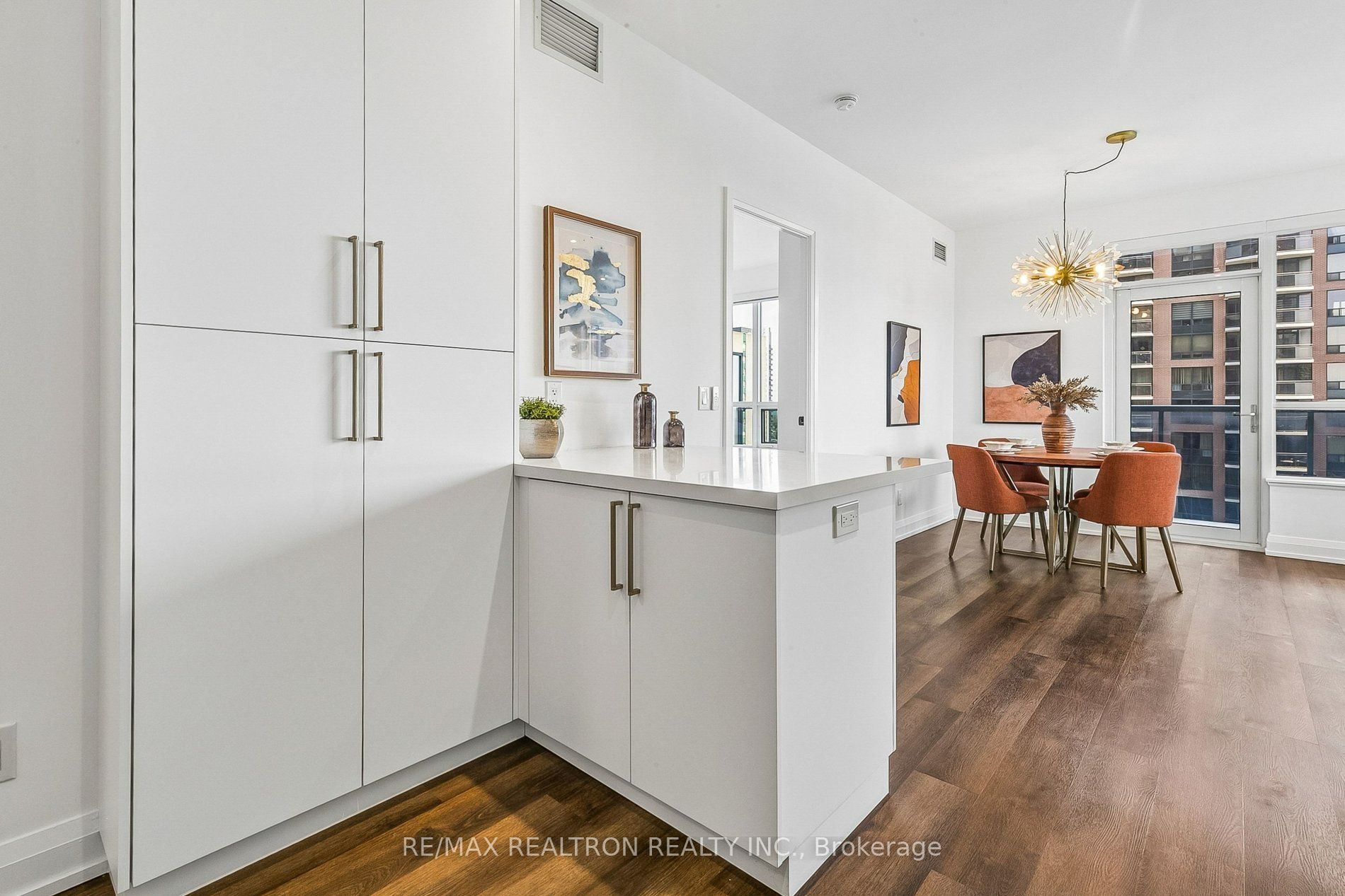 5 Sheppard Avenue E 1825 Property Photo 18