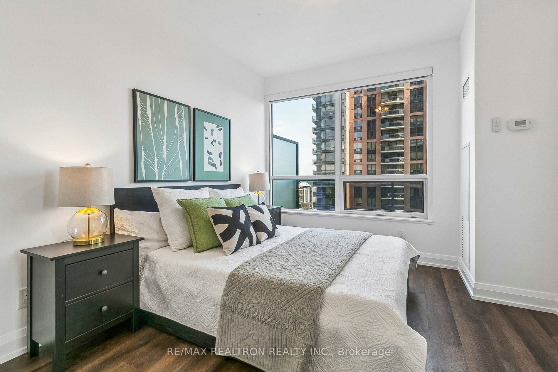 5 Sheppard Avenue E 1825 Property Photo 19