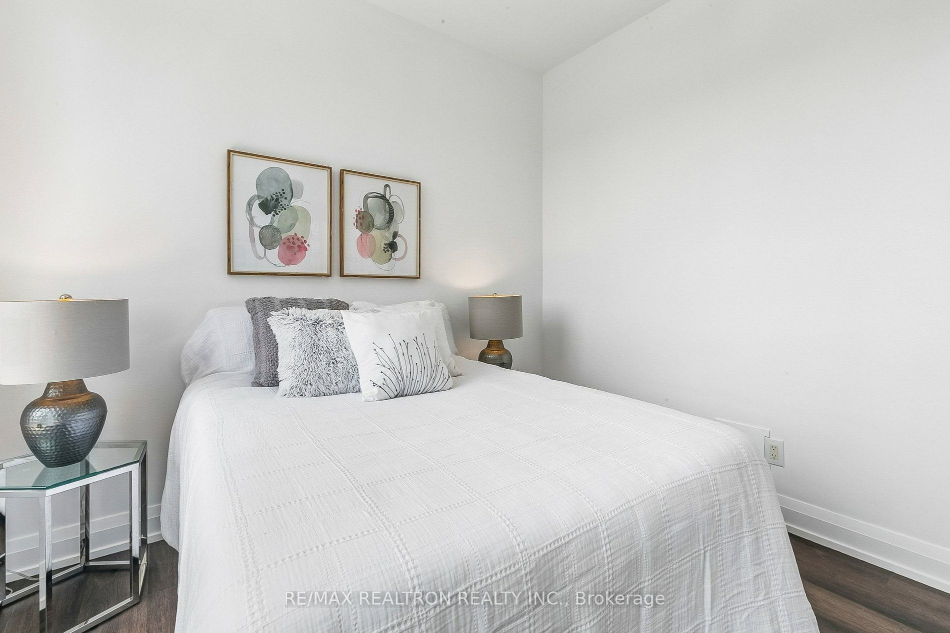 5 Sheppard Avenue E 1825 Property Photo 24