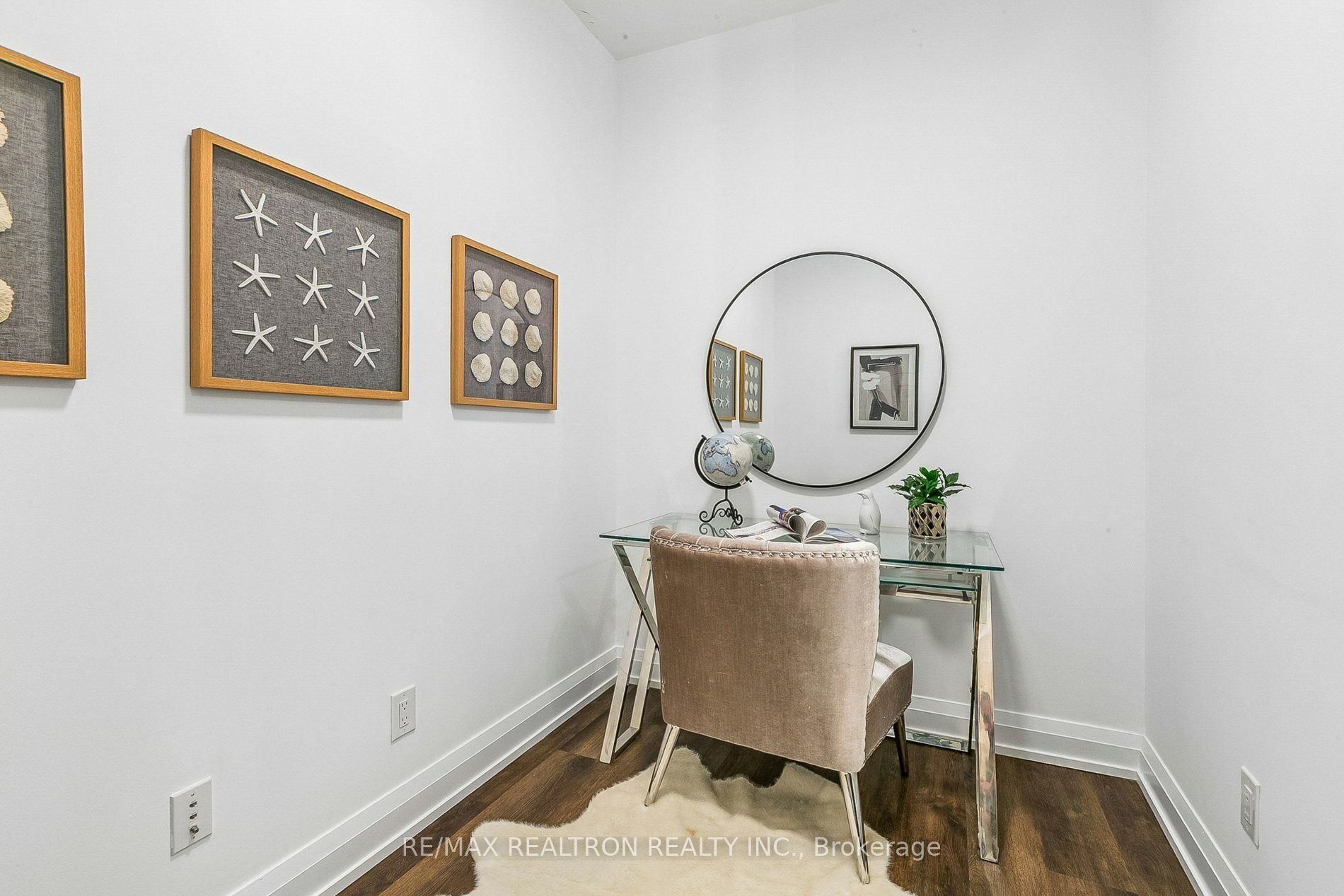 5 Sheppard Avenue E 1825 Property Photo 28