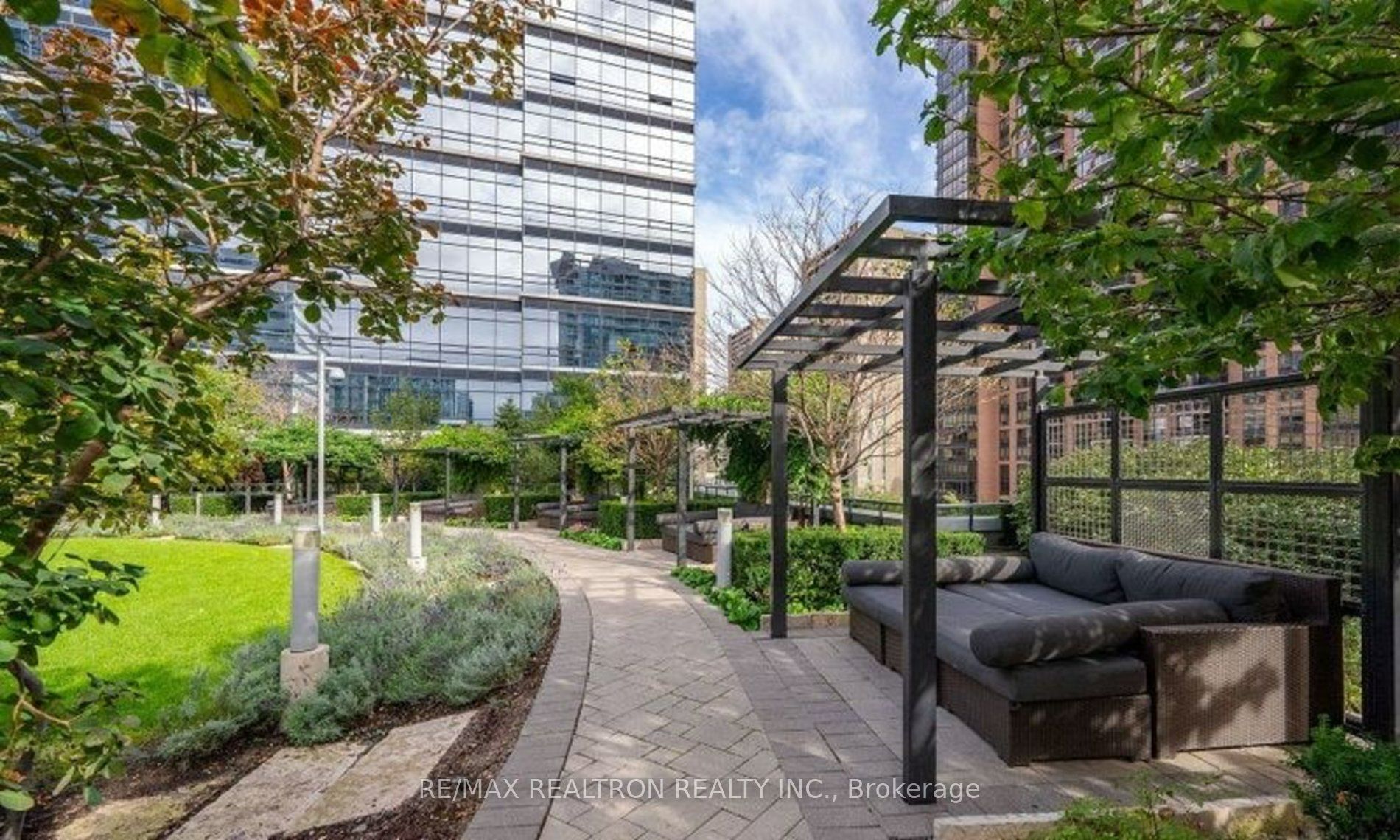 5 Sheppard Avenue E 1825 Property Photo 42