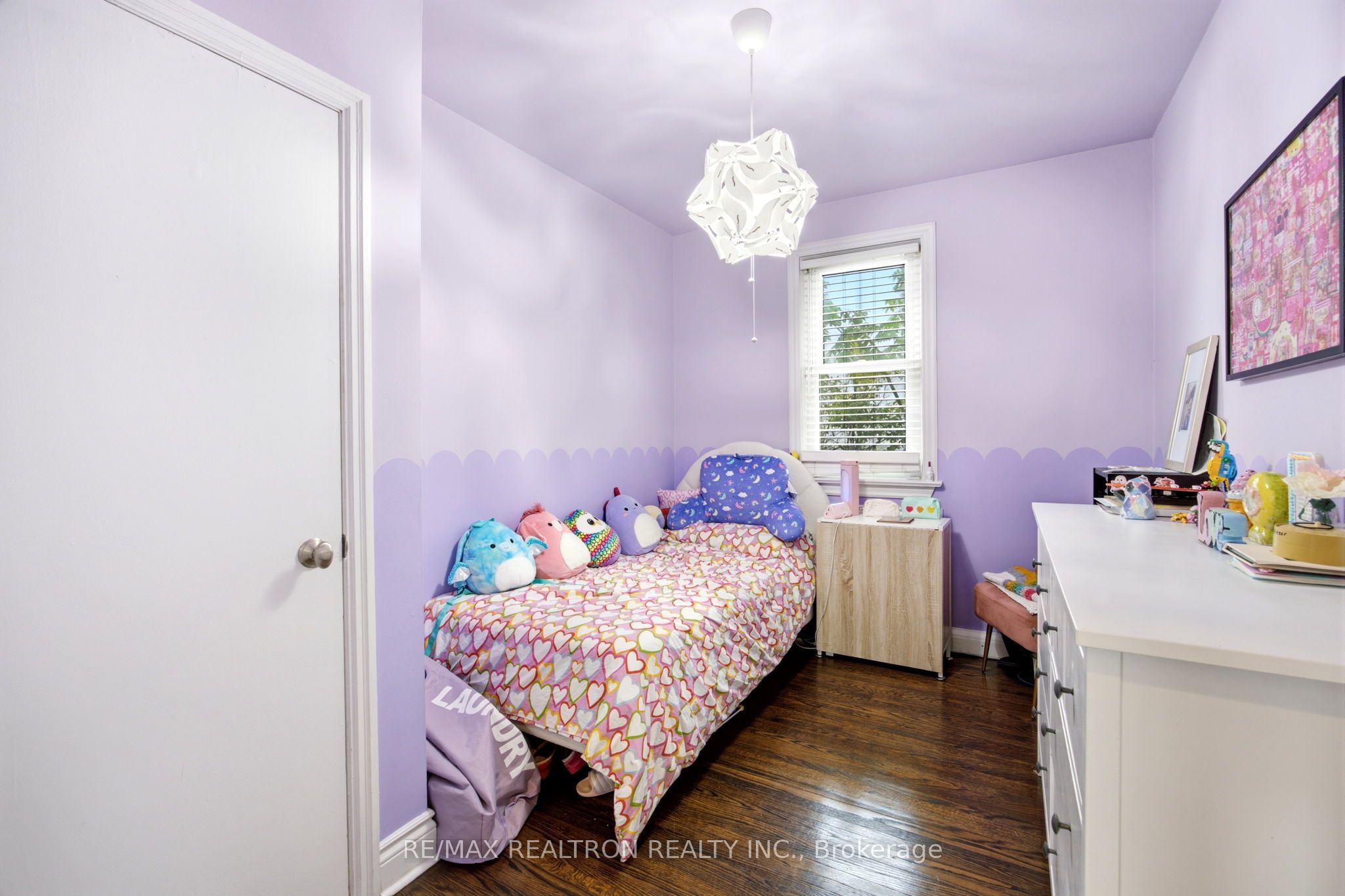 149 Fairholme Avenue Property Photo 9