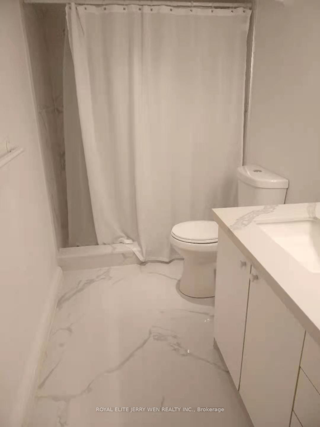 171 Lawrence Avenue W Basemt Property Photo 10