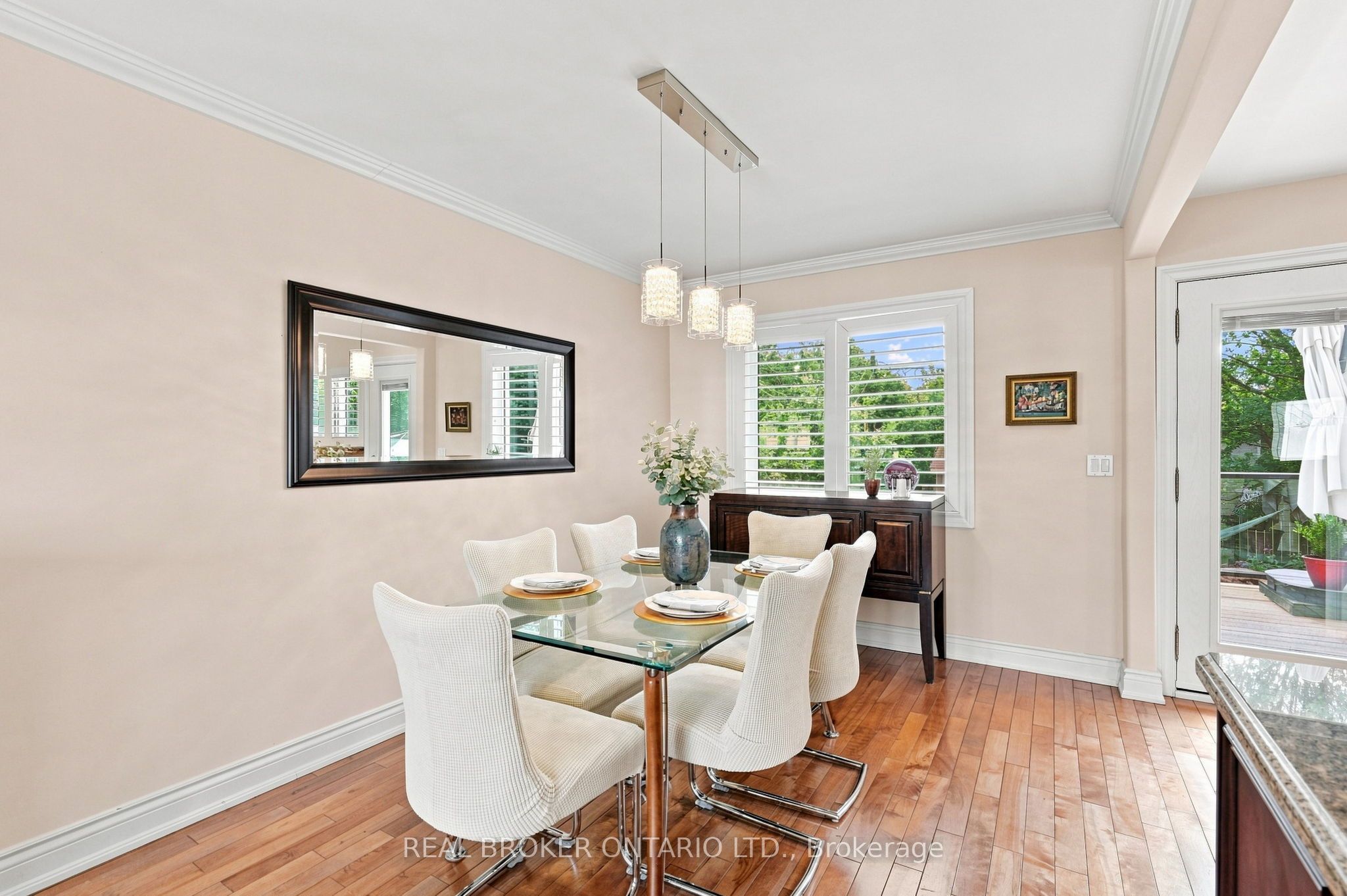 169 Kennard Avenue Property Photo 8