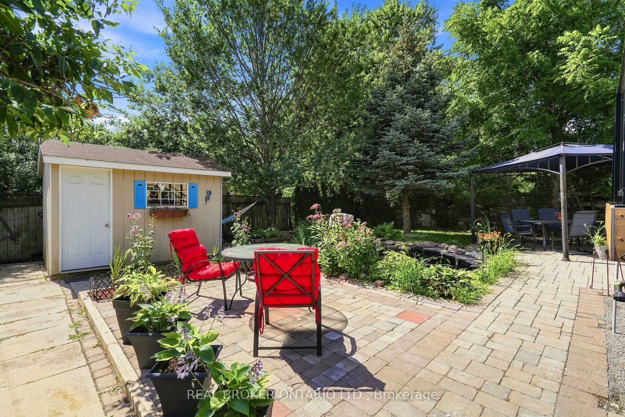 169 Kennard Avenue Property Photo 33