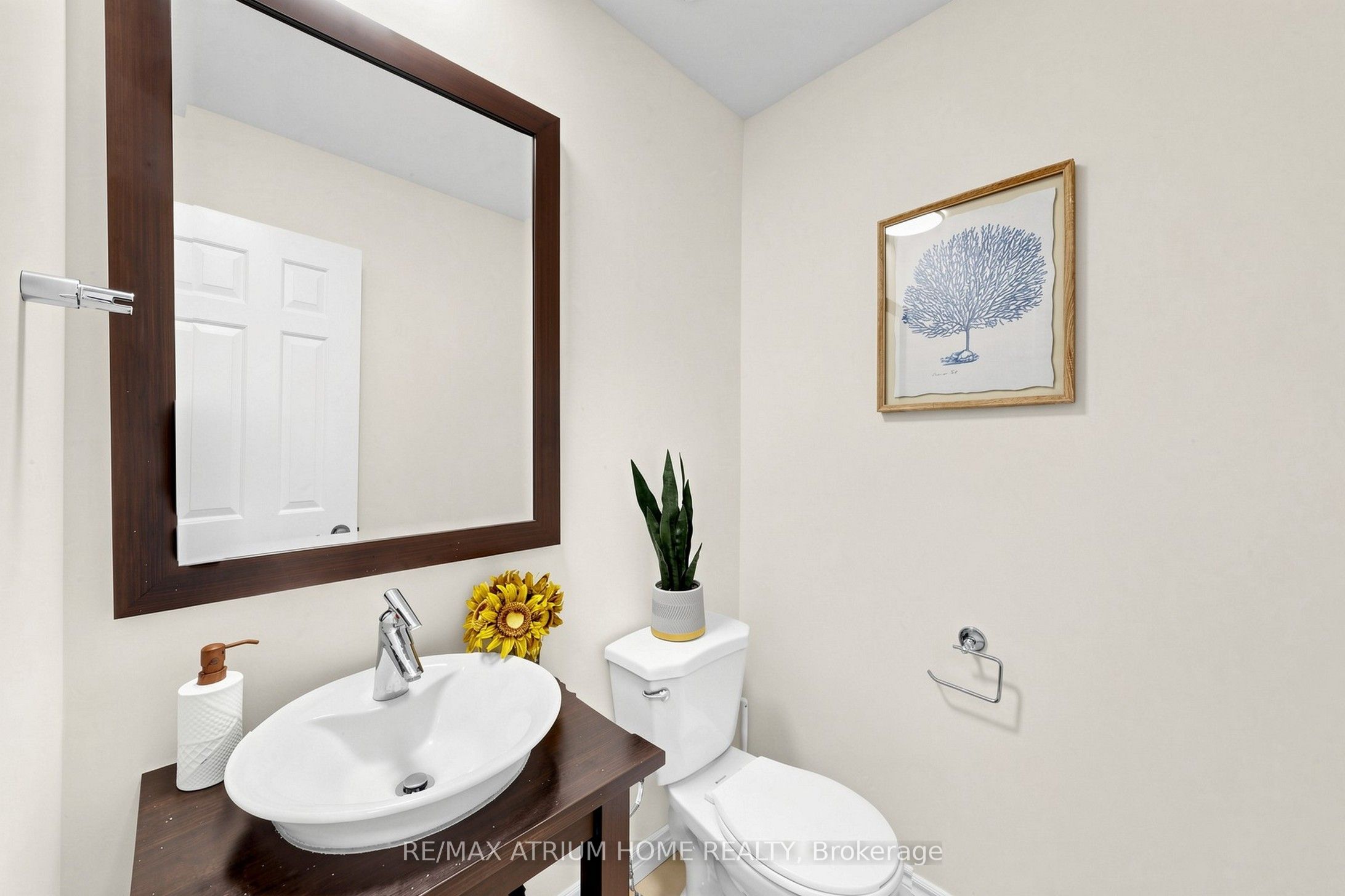 61 Hobart Drive Property Photo 21