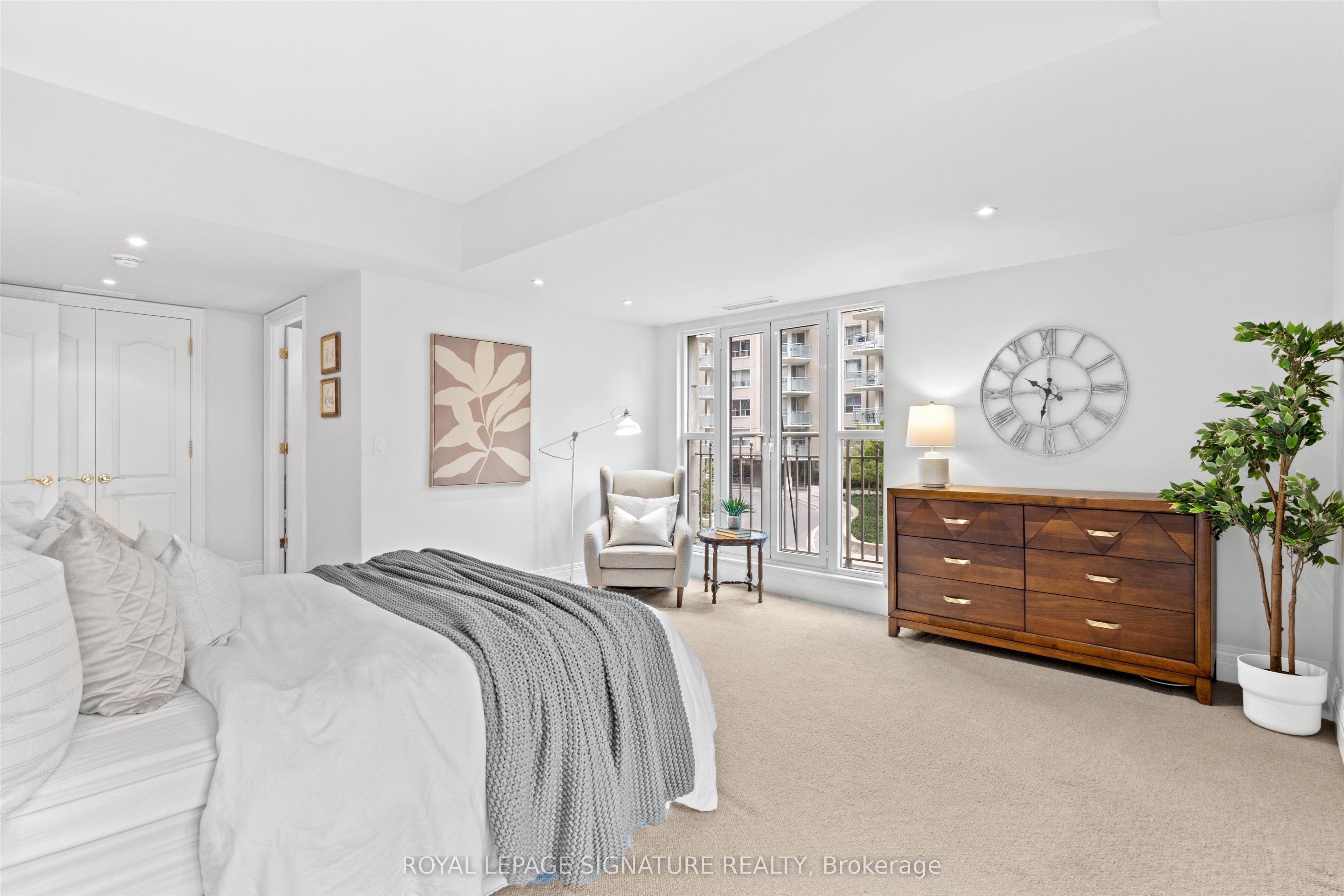 33 Delisle Avenue 108 Property Photo 22